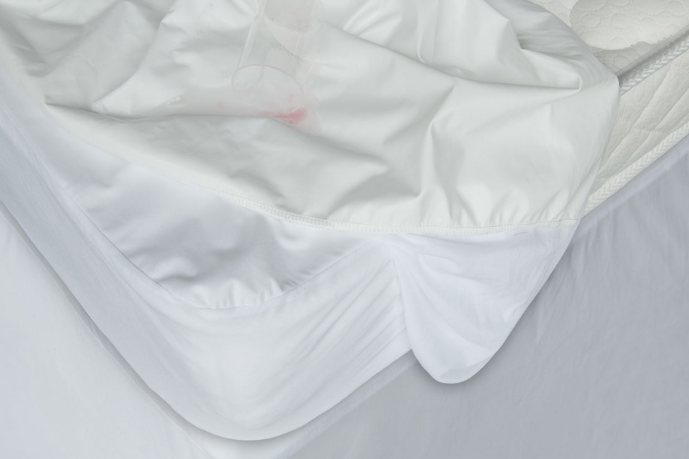 White Medium Weight Hypoallergenic Twin Down Alternative Comforter Duvet insert