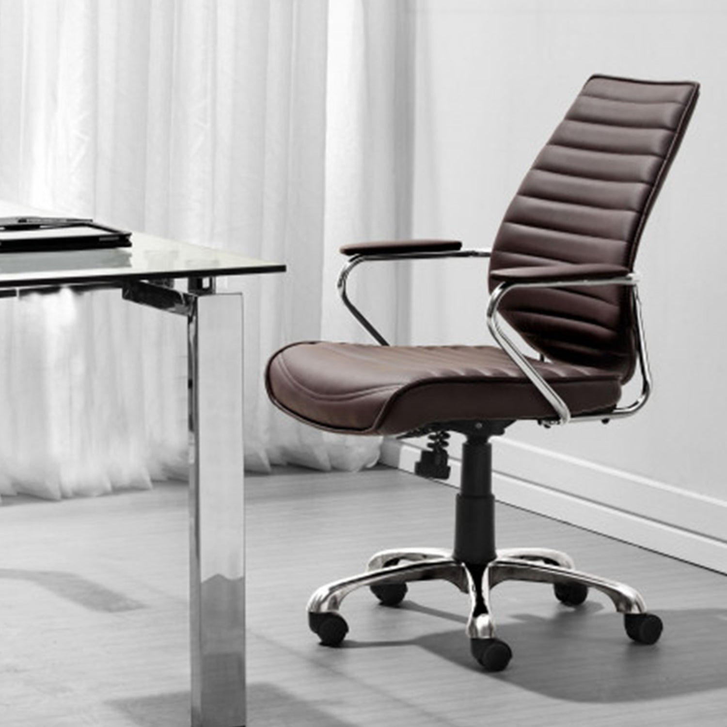 25" X 23.5" X 40.5" Esp Leatherette Low Back Office Chair