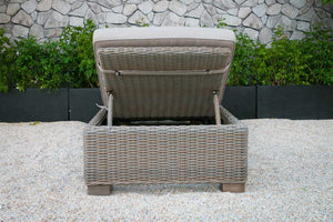 Outdoor Wicker Sunbed