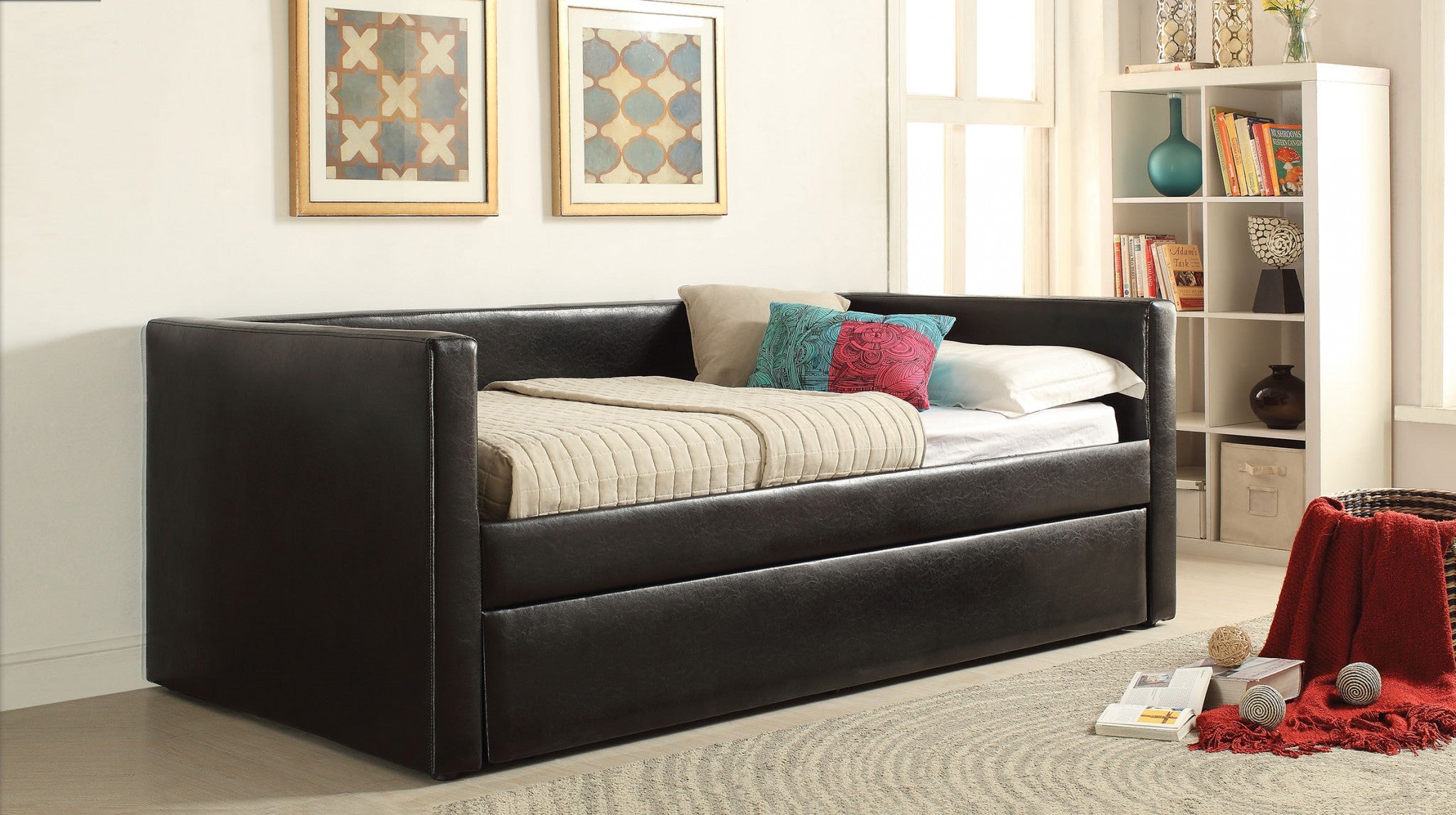 88" X 43" X 34" Black Pu Twin Daybed And Trundle