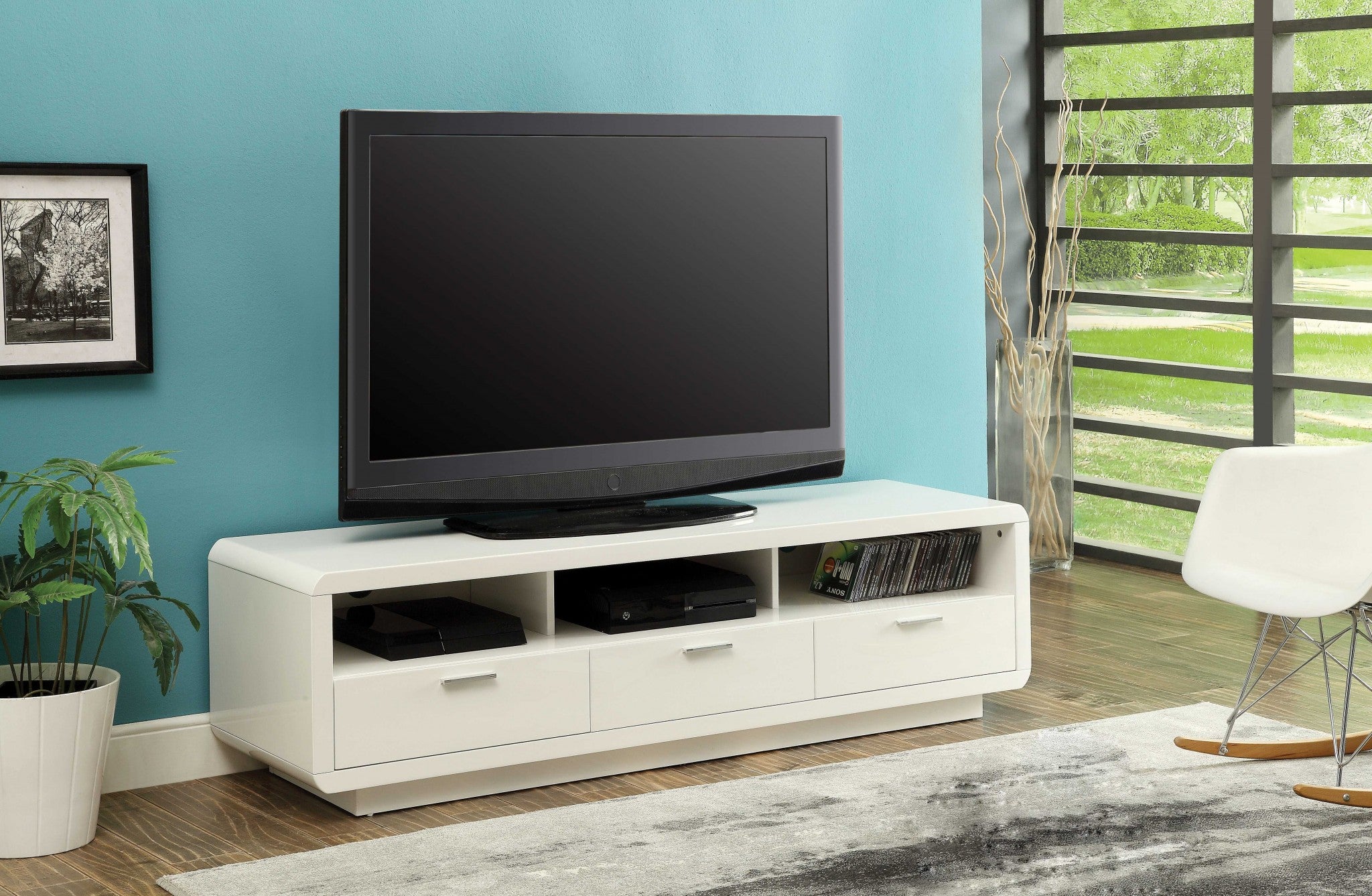 63" X 18" X 18" White Mdf Tv Stand