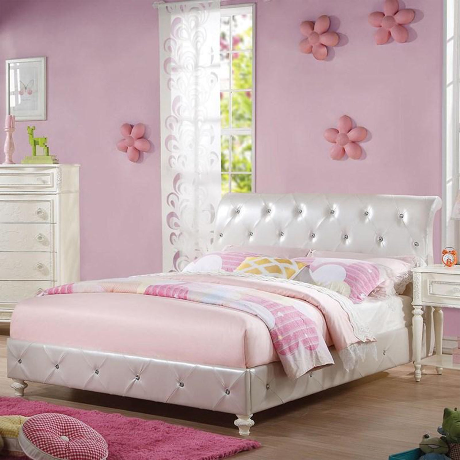 87" X 57" X 44" Pearl White Pu And Ivory Padded Full Bed