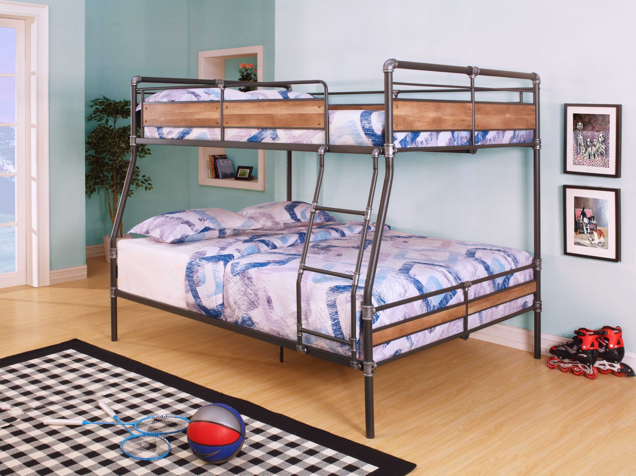 83" X 65" X 68" Sandy Black  Dark Bronze HandBrushed Full Xl Over Queen Bunk Bed
