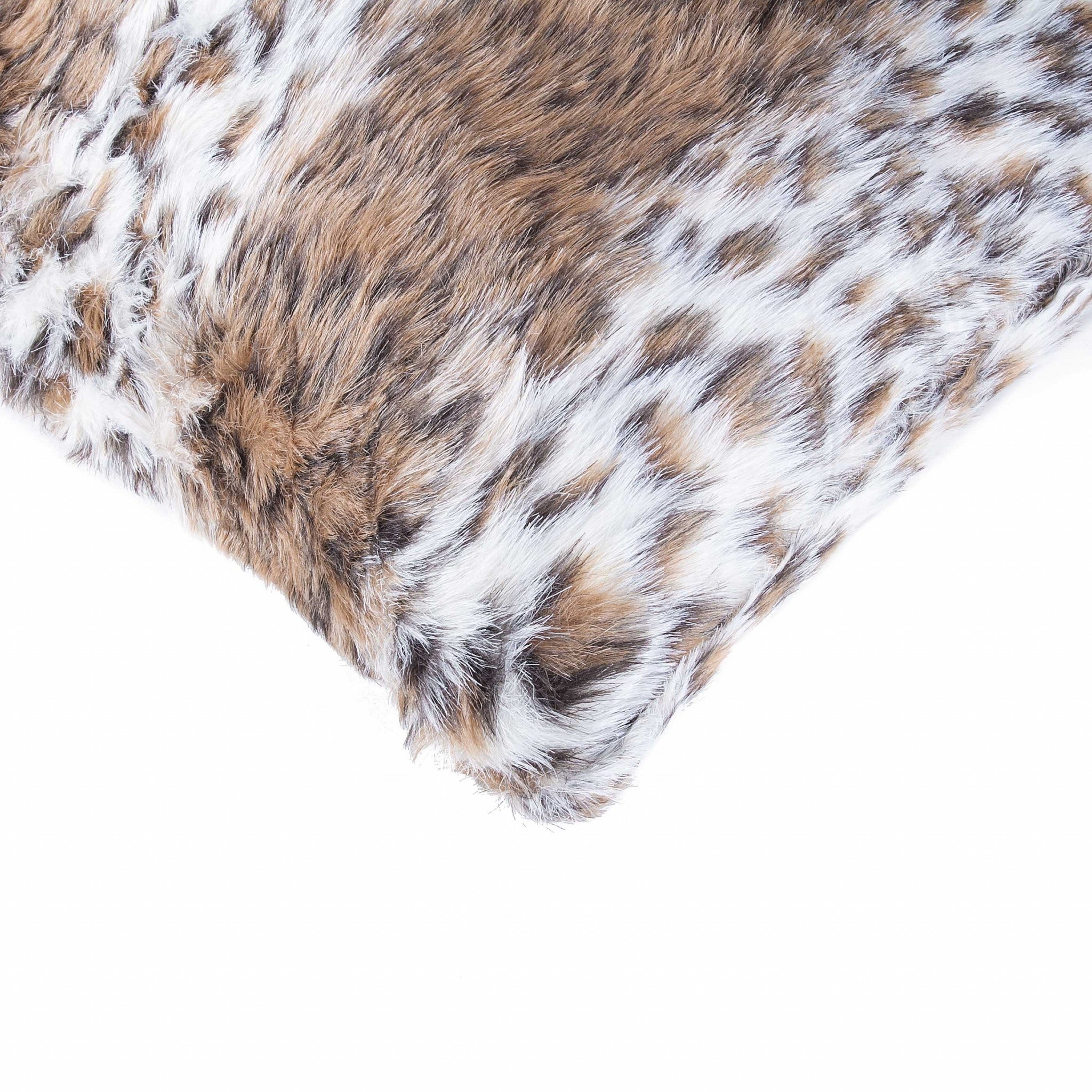 18" x 18" x 5" Georgetown Lynx Faux Fur - Pillow