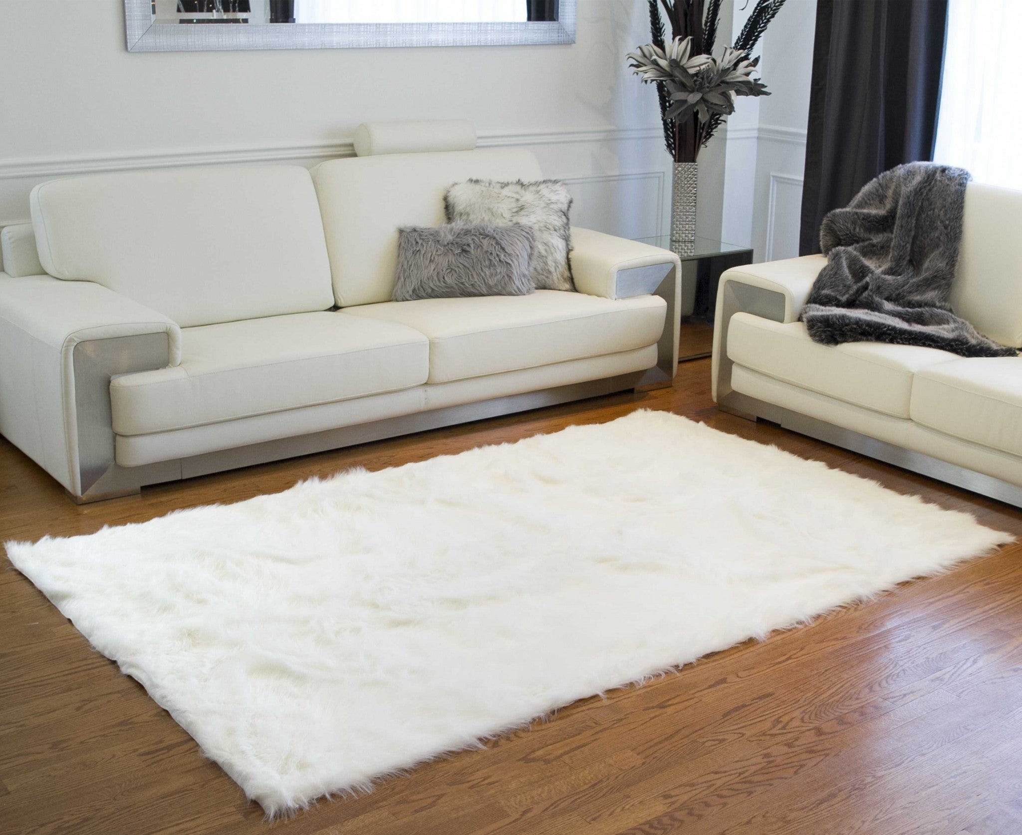 60" x 96" x 1.5" Off White, Faux Fur, Rectangular - Area Rug