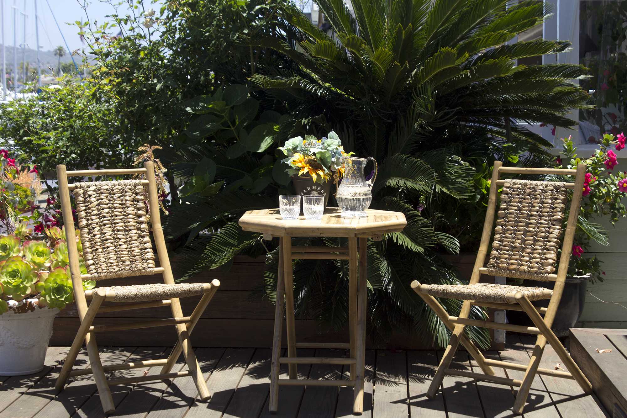 20" X 15" X 36" Natural Bamboo  Natural Water Hyacinth Bamboo Water Hyacinth and Bamboo set of  Chairs and a Table