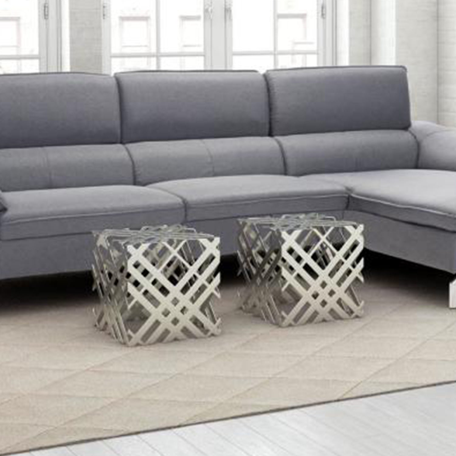 16" X 10" X 16" Black And White Powder Coated Iron Accent Table