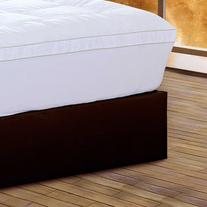 18" Square Quilted Accent King Piping Mattress Pad With Fitted Cover