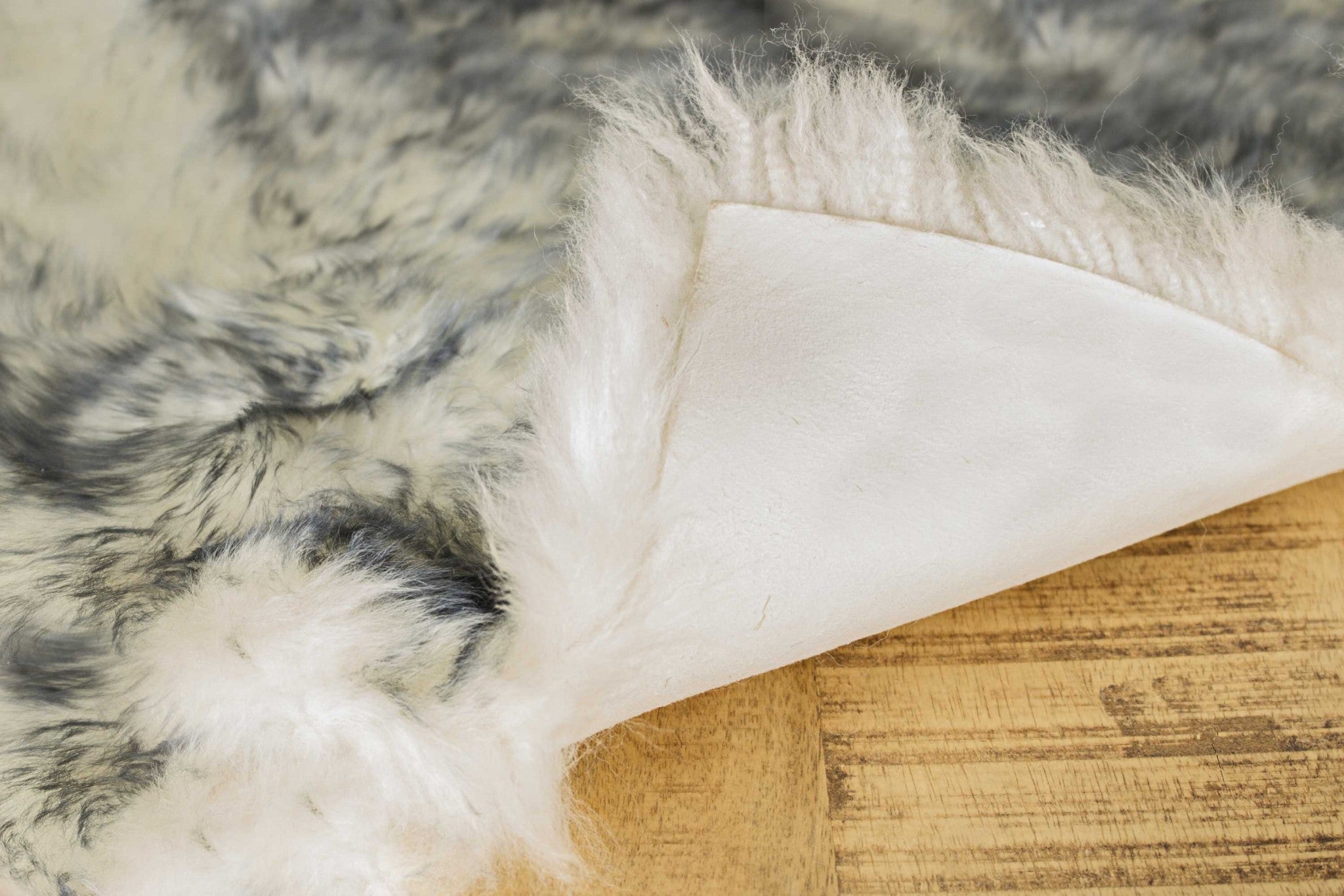 16" X 16" Gradient Gray, Sheepskin - Seat/Chair Cover
