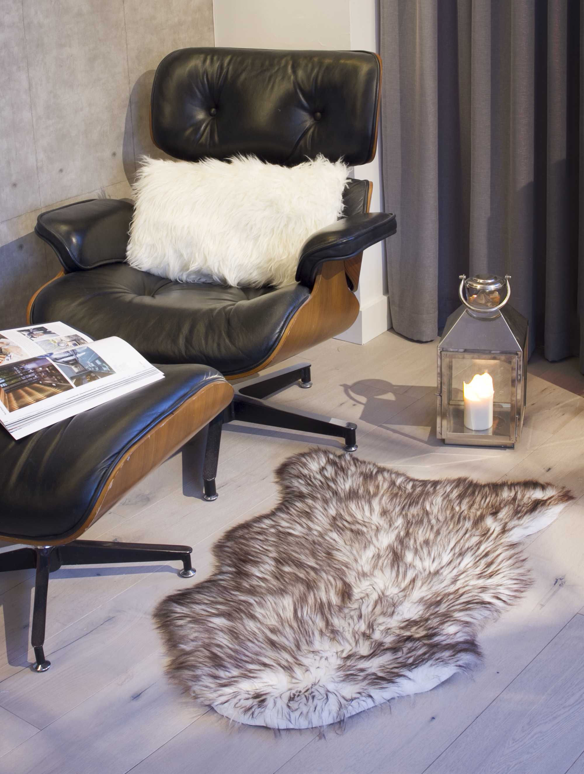 24" x 36" x 1.5" Gradient Chocolate, Faux Sheepskin - Area Rug