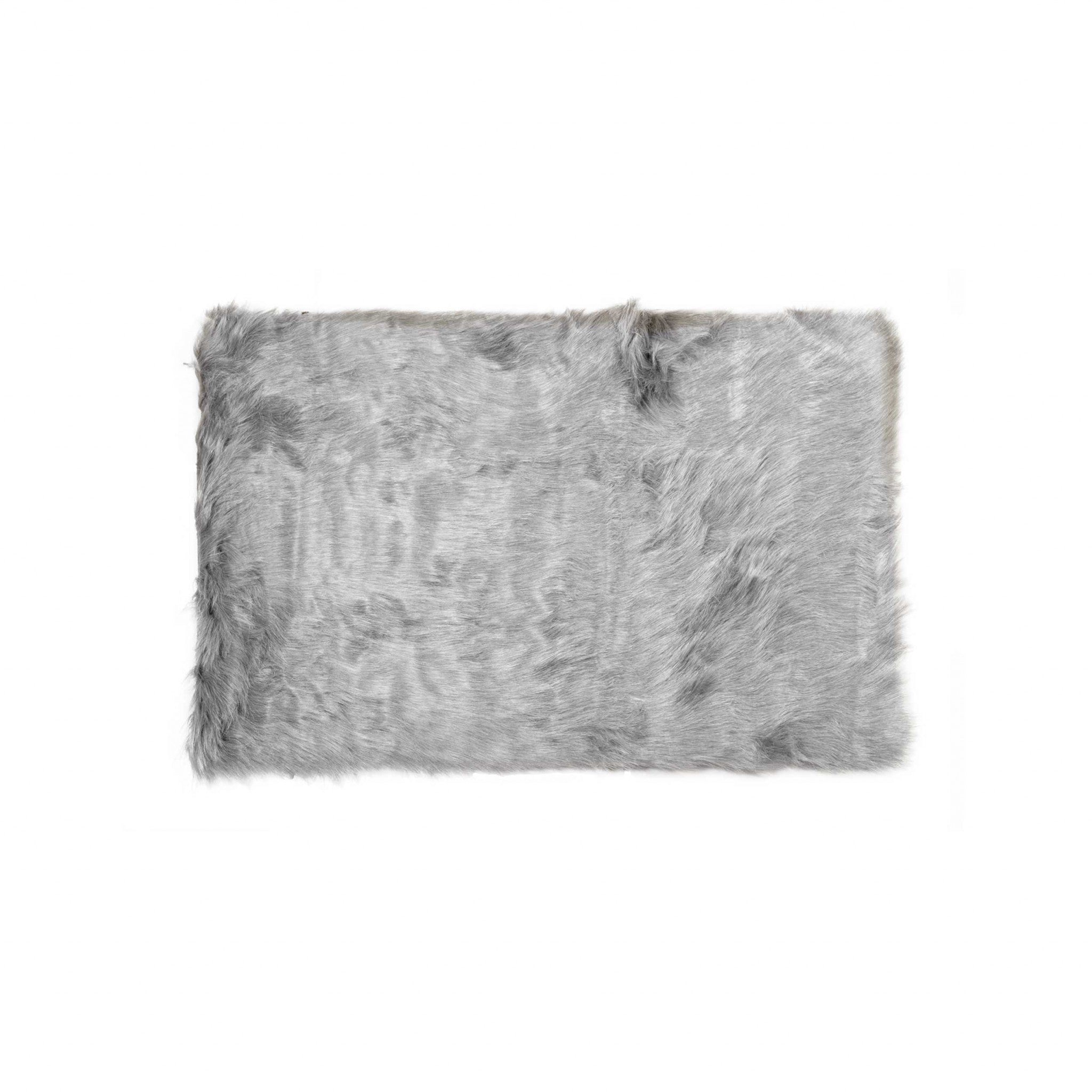 4" x 6" x 1.5" Gray Faux Sheepskin - Area Rug
