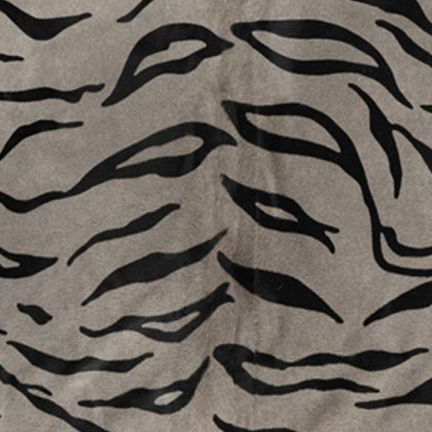 72" x 84" Tiger Black On Grey, Cowhide - Rug