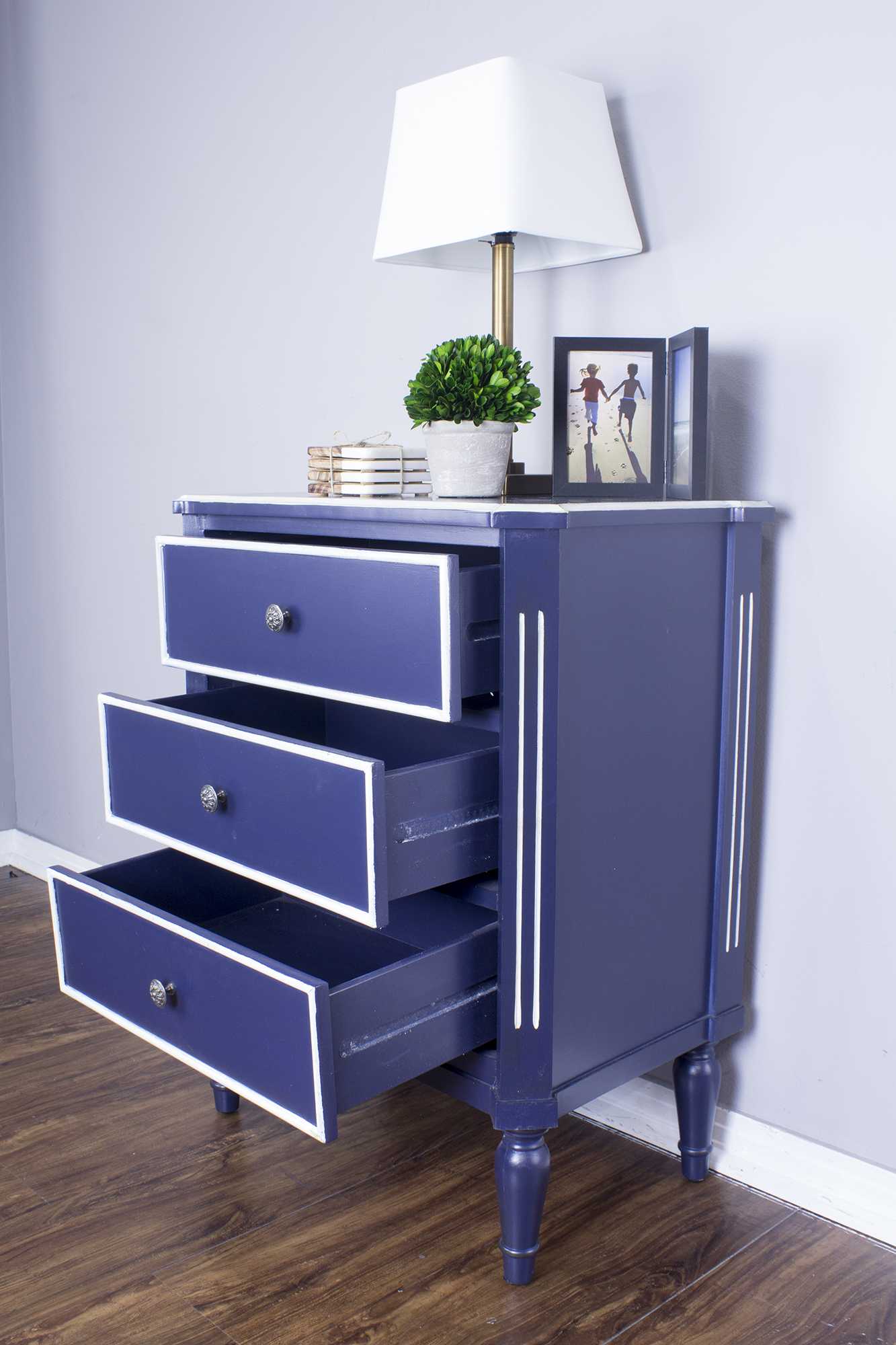 28" X 19.5" X 28" Navy MDF Wood Navy Accent Cabinet with Drawers
