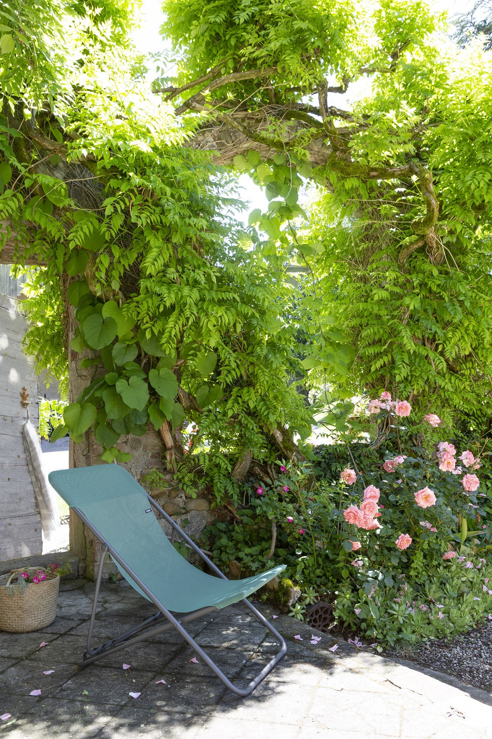 Folding Sling Chair - Set of 2 - Basalt Steel Frame - Lac Fabric