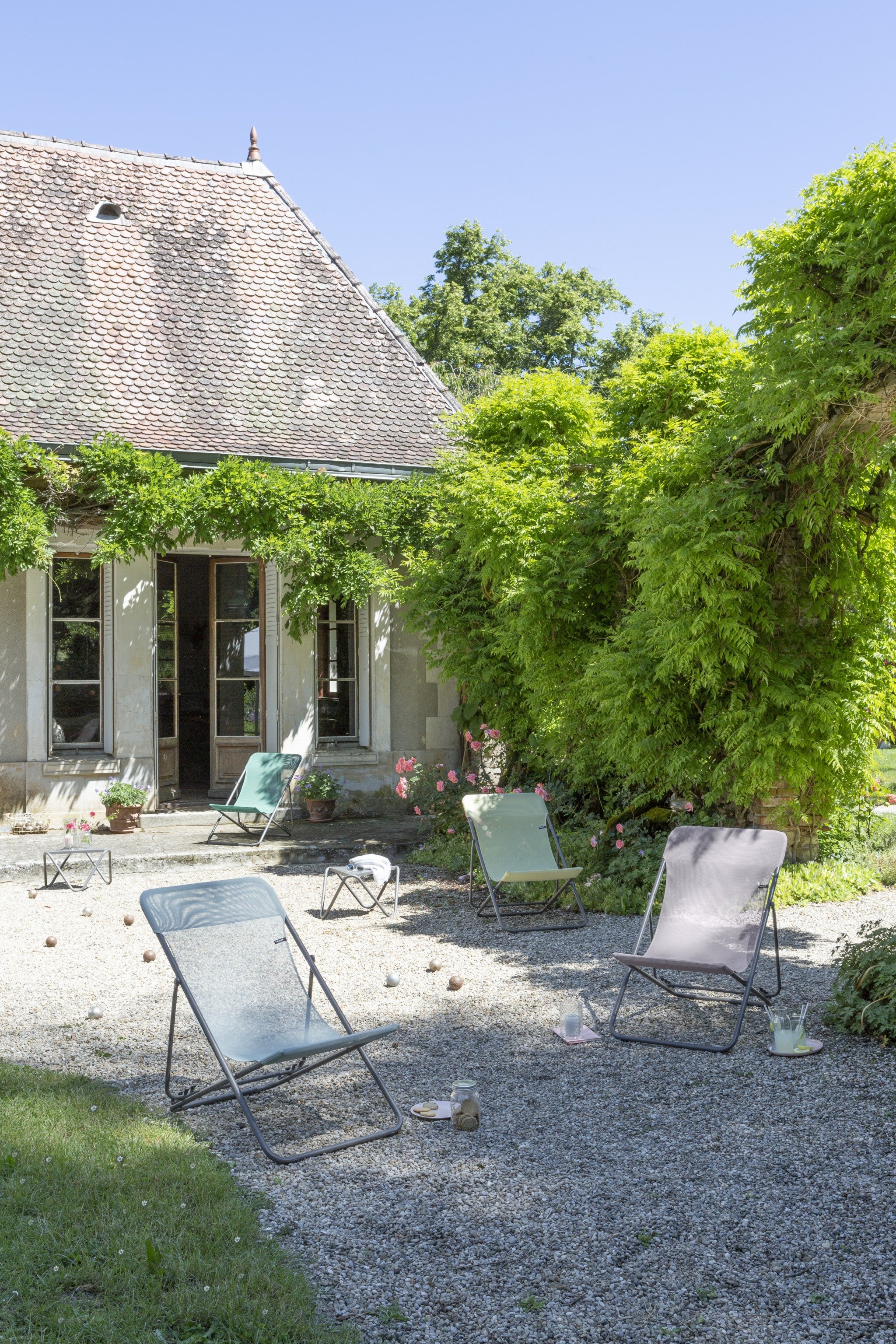 Folding Sling Chair - Set of 2 - Basalt Steel Frame - Moss Fabric