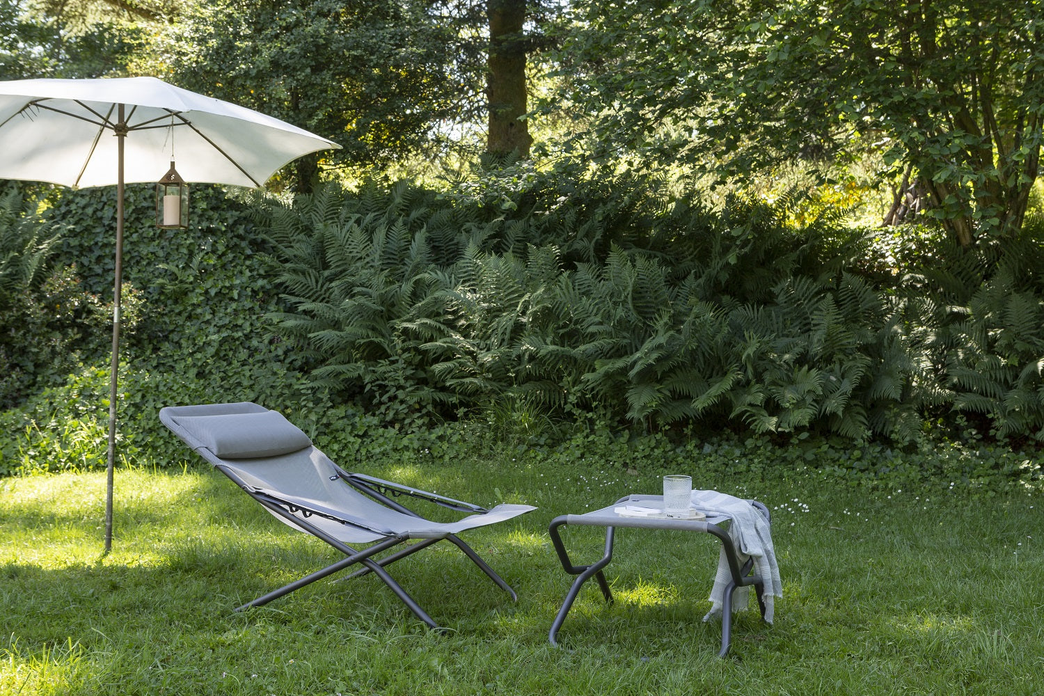 Folding Sling Chair - Black Steel Frame - Obsidian Fabric