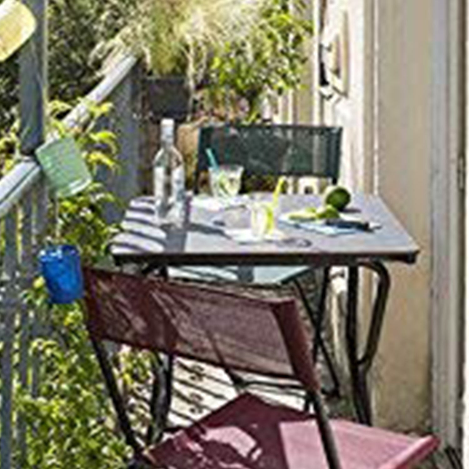 Square Folding Table - 25.2 X 26.8 in - Basalt Steel Frame - Volcanic Finish Table Top