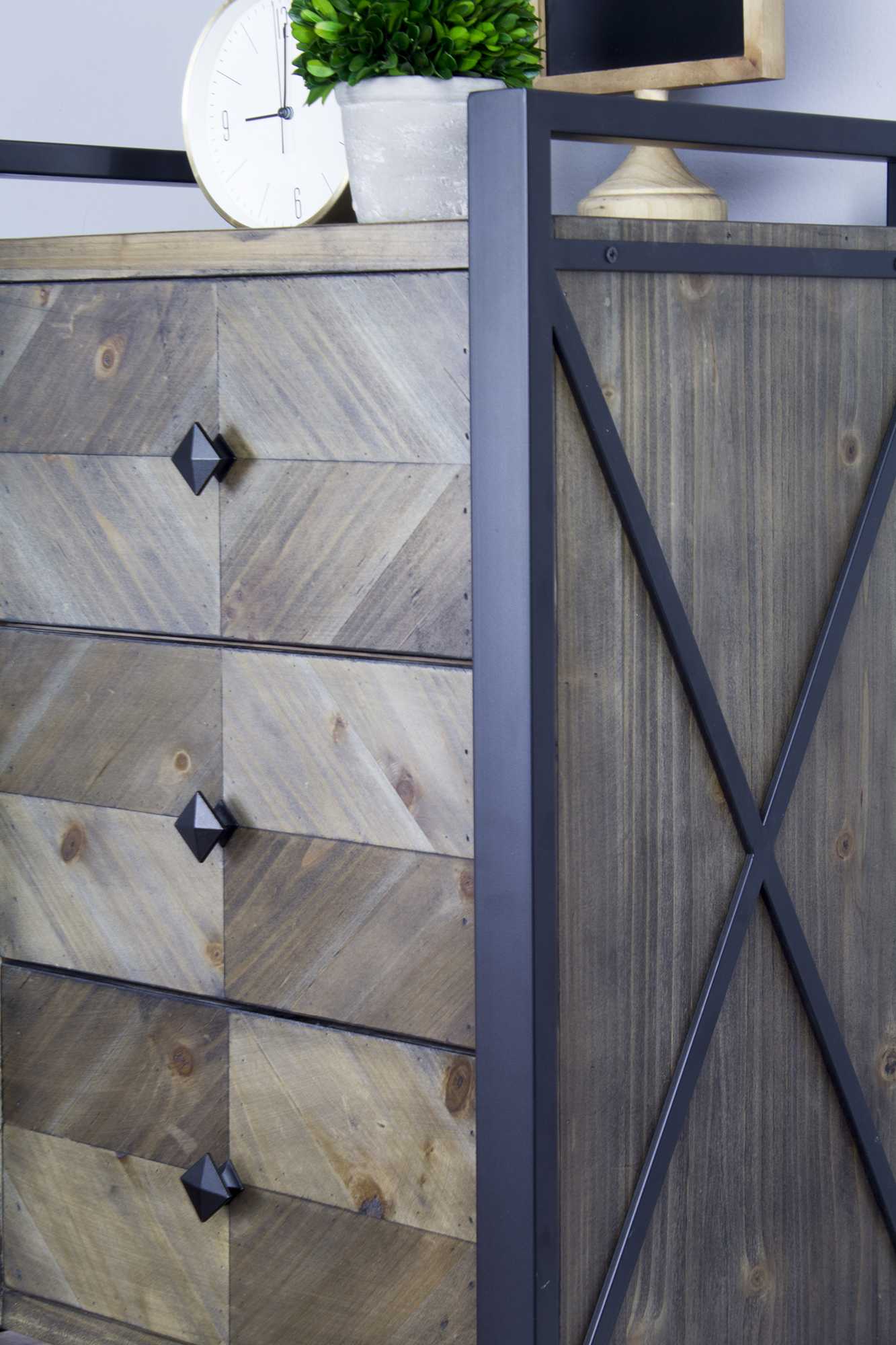 19.75" X 14.75" X 33.5" Brown Metal Wood MDF End Table with Drawers