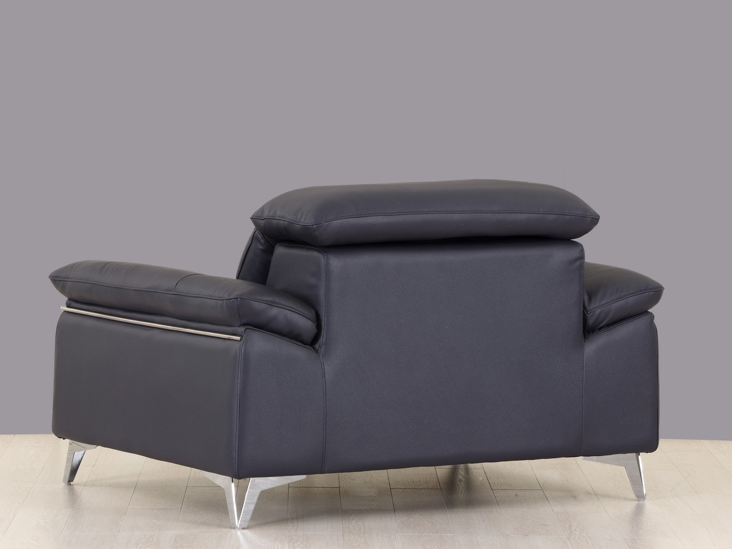 31" Navy Fashionable  Leather Chair