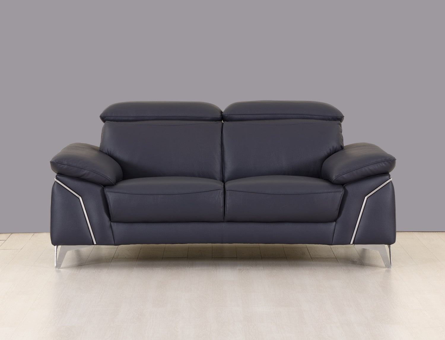 31" Fashionable Navy Leather Loveseat