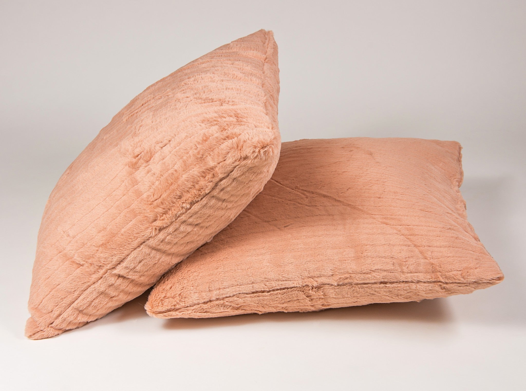 18" x 18" x 5" Rose, Faux Fur - Pillow 2-Pack