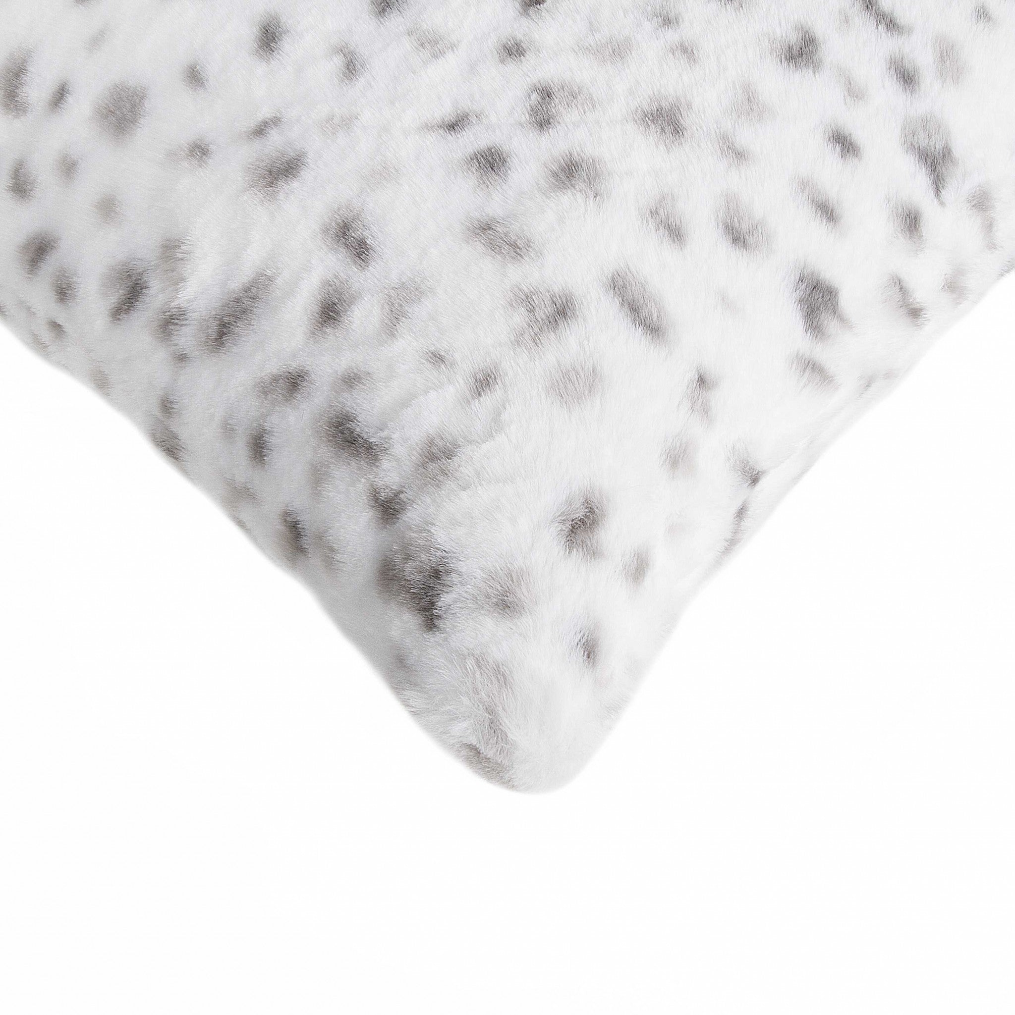 18" x 18" x 5" Snow Leopard, Faux Fur - Pillow 2-Pack