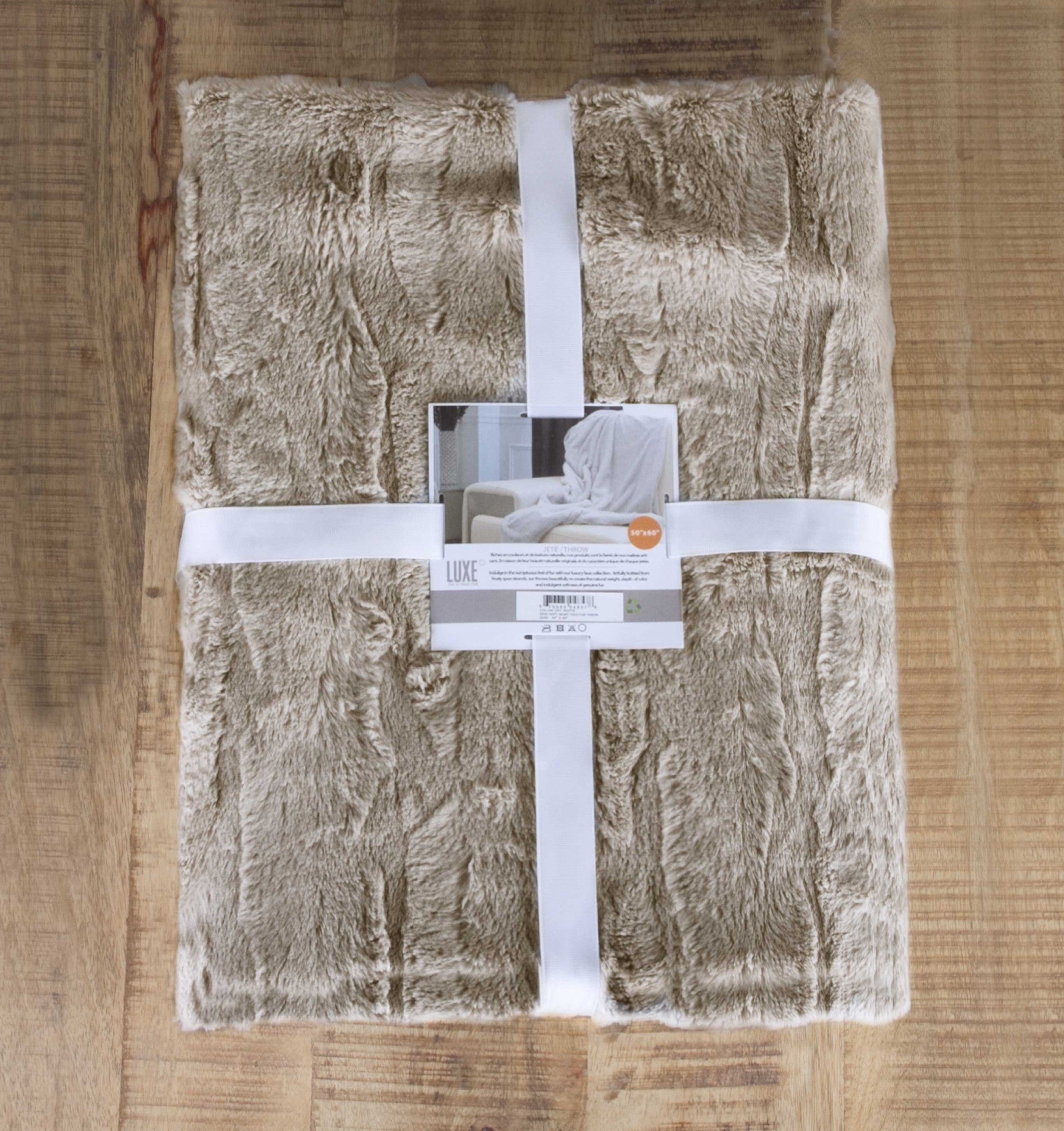 50" x 70" x 2" Oatmeal, Faux Fur - Throw