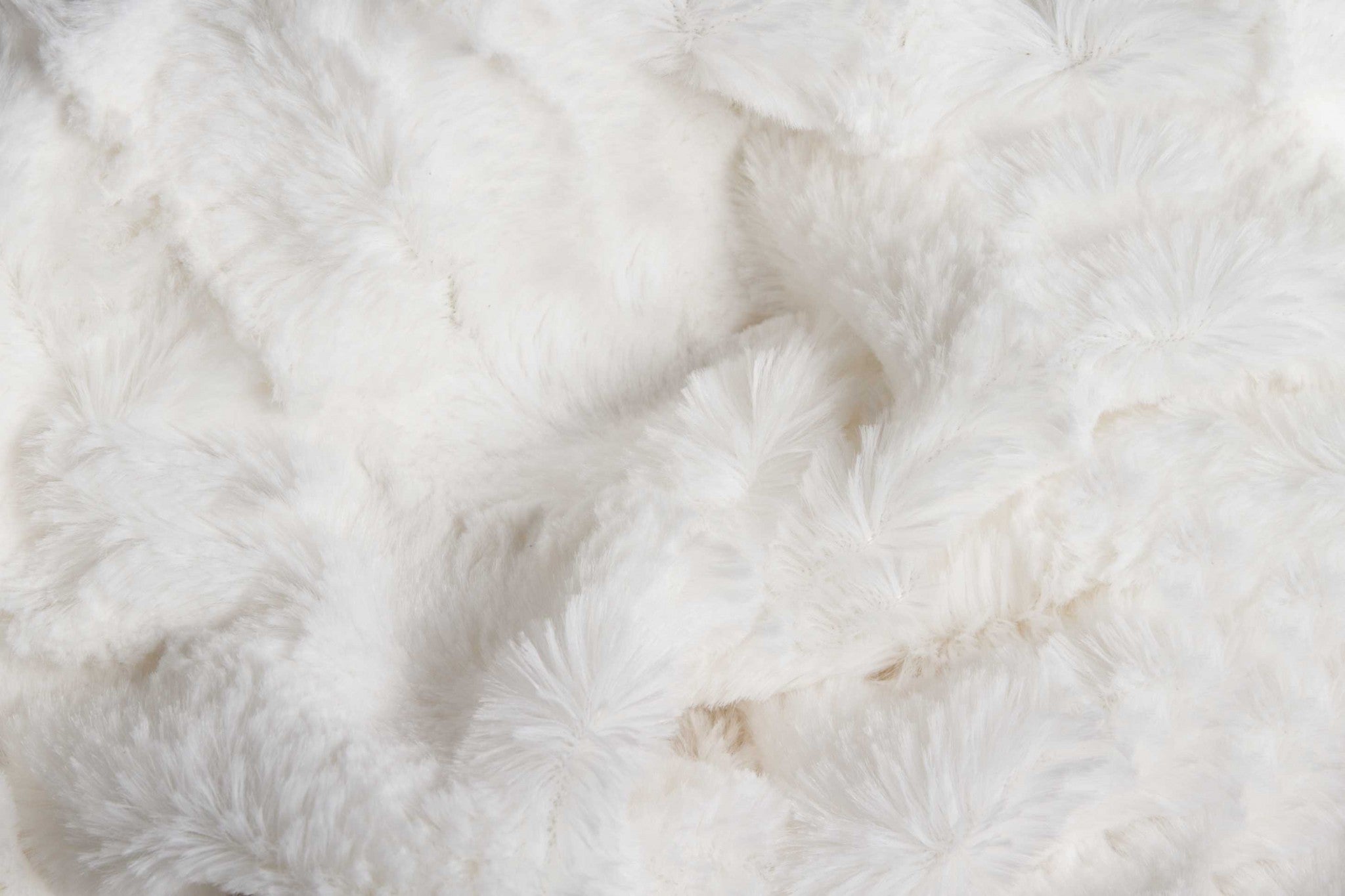 50" x 70" x 2" Vanilla, Faux Fur - Throw