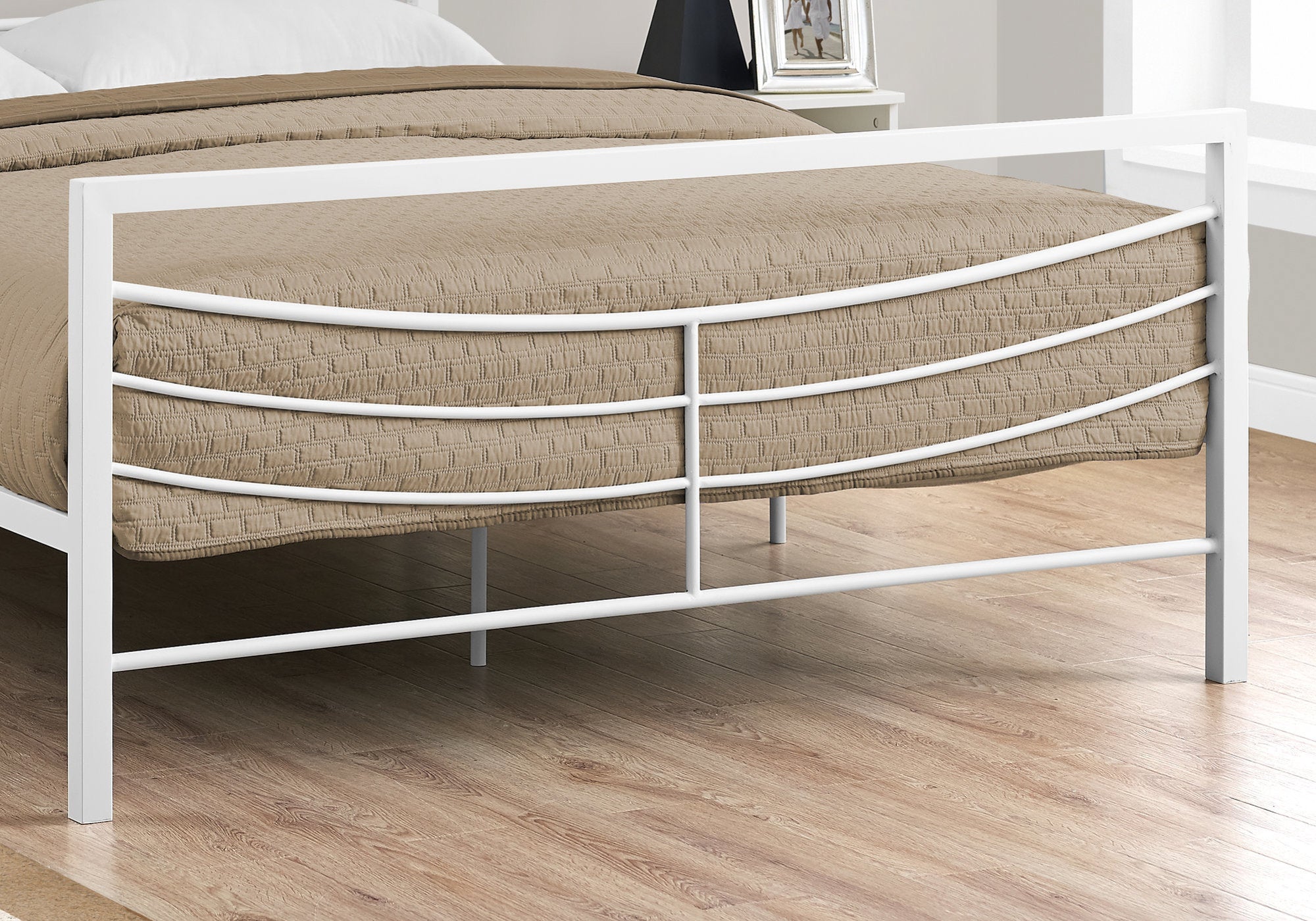 83.25" x 62.75" x 47.75" White Metal  Queen Size Bed