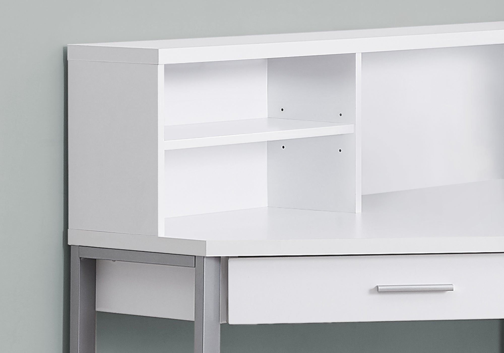 47.5" x 47.5" x 42" White Silver Particle Board Hollow Core Metal  Computer Desk