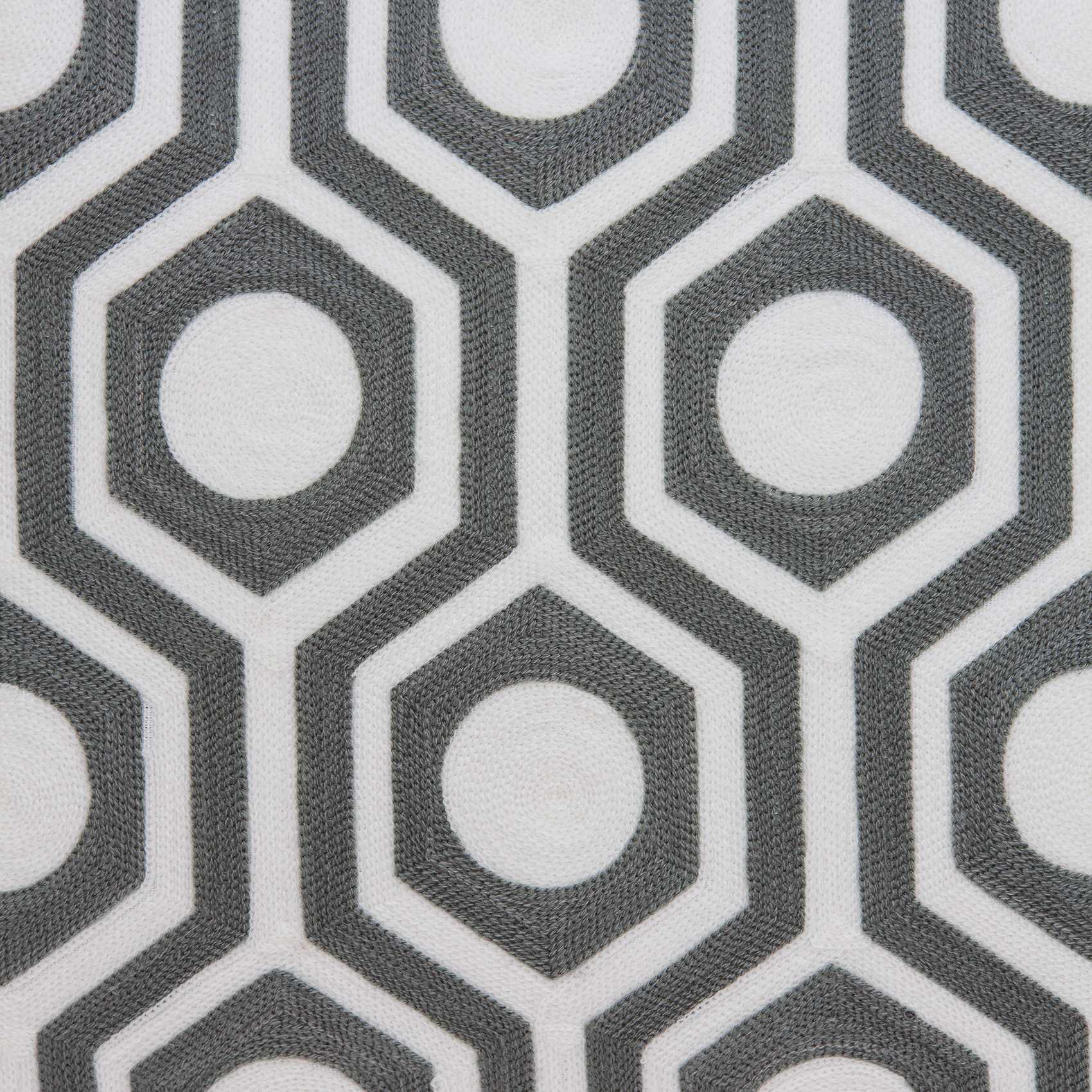 20" x 0.5" x 20" Traditional Gray and White Pillow Cover