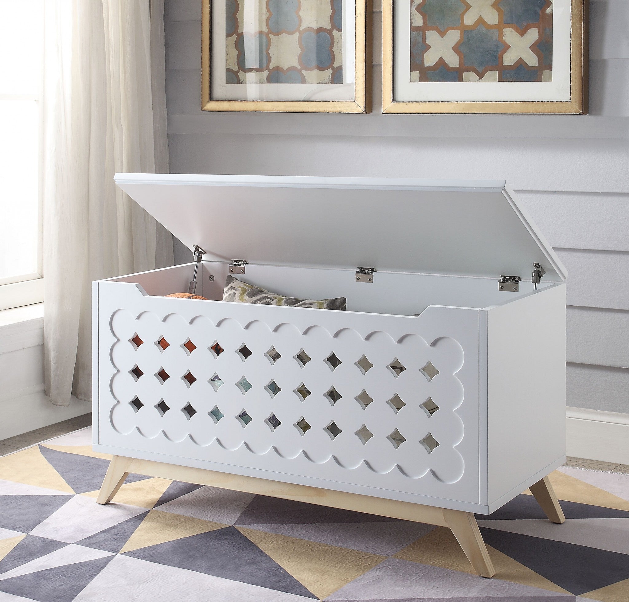 16" X 37" X 21" White Natural Wood Youth Chest