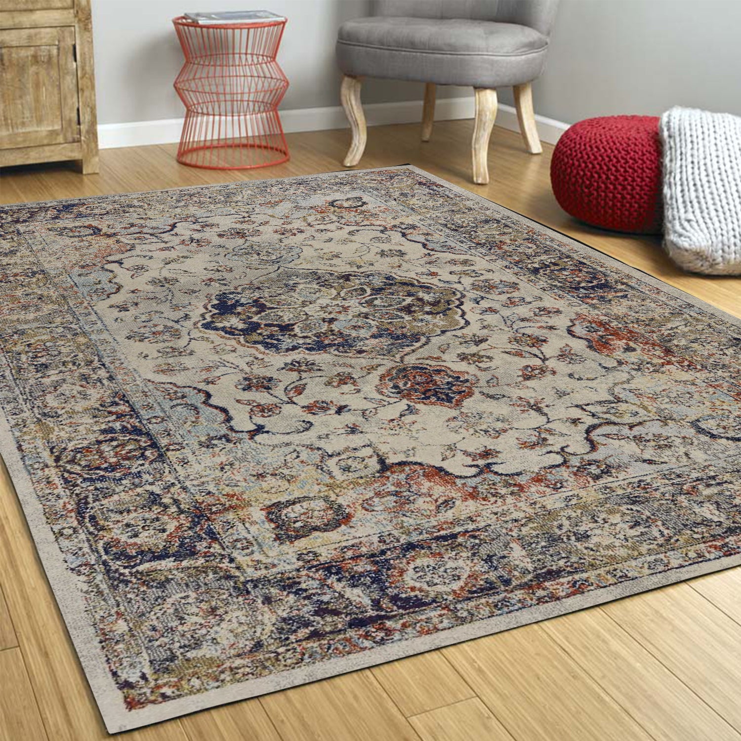 7' x 10'  Polypropylene Ivory  Area Rug