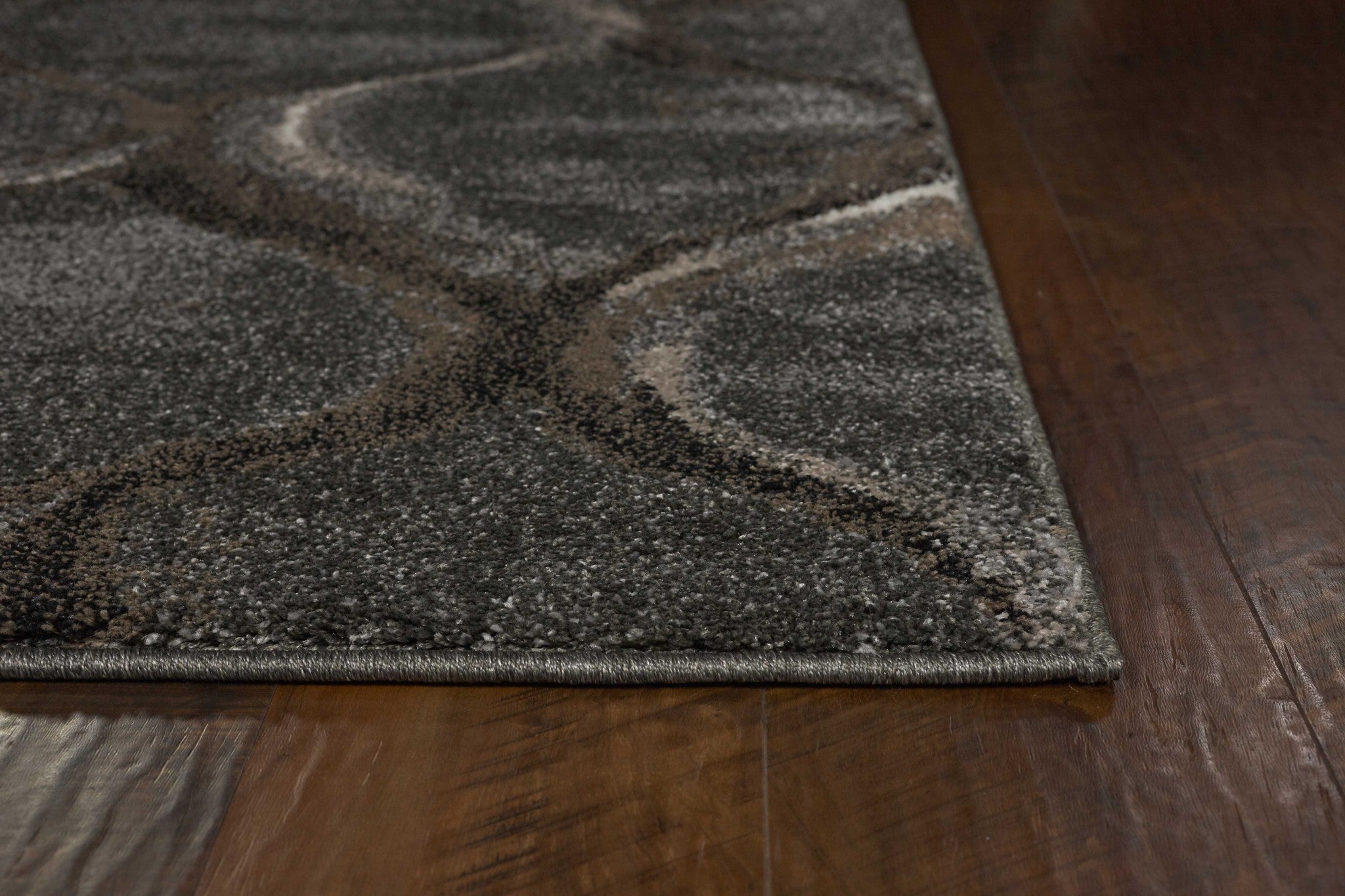 7 x 10  Polypropylene Charcoal Area Rug