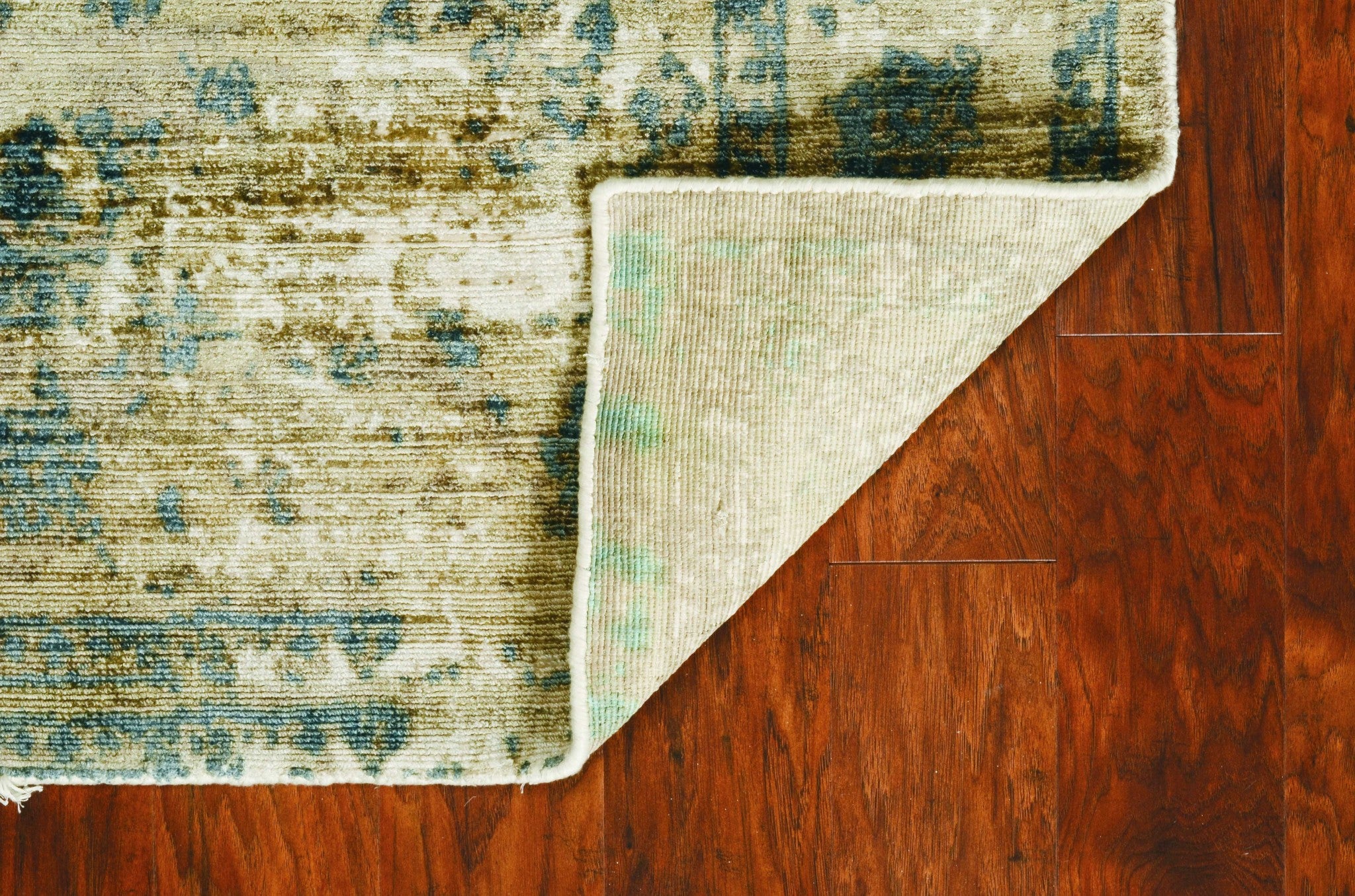 7' x 10'  Viscose Sand or  Blue Area Rug
