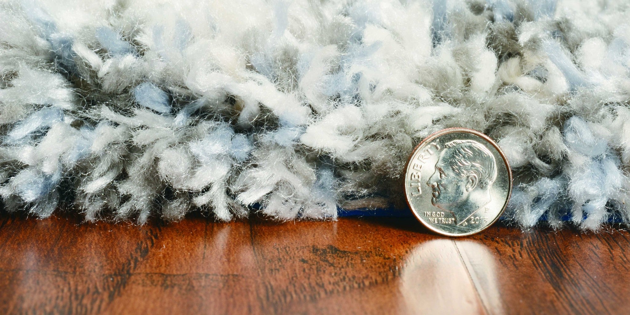 5' x 7' Polypropylene Ivory or Blue Area Rug