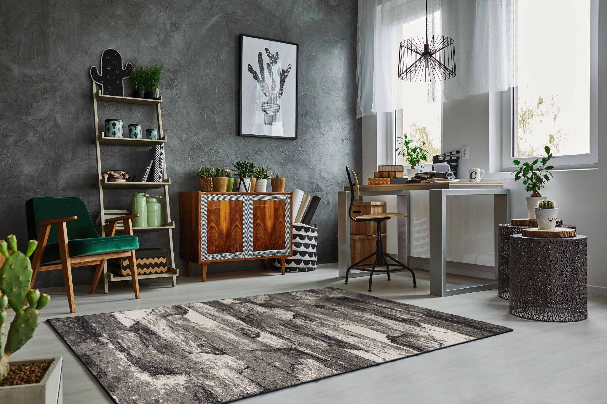 5' x 7'  Ft Polypropylene Grey Area Rug