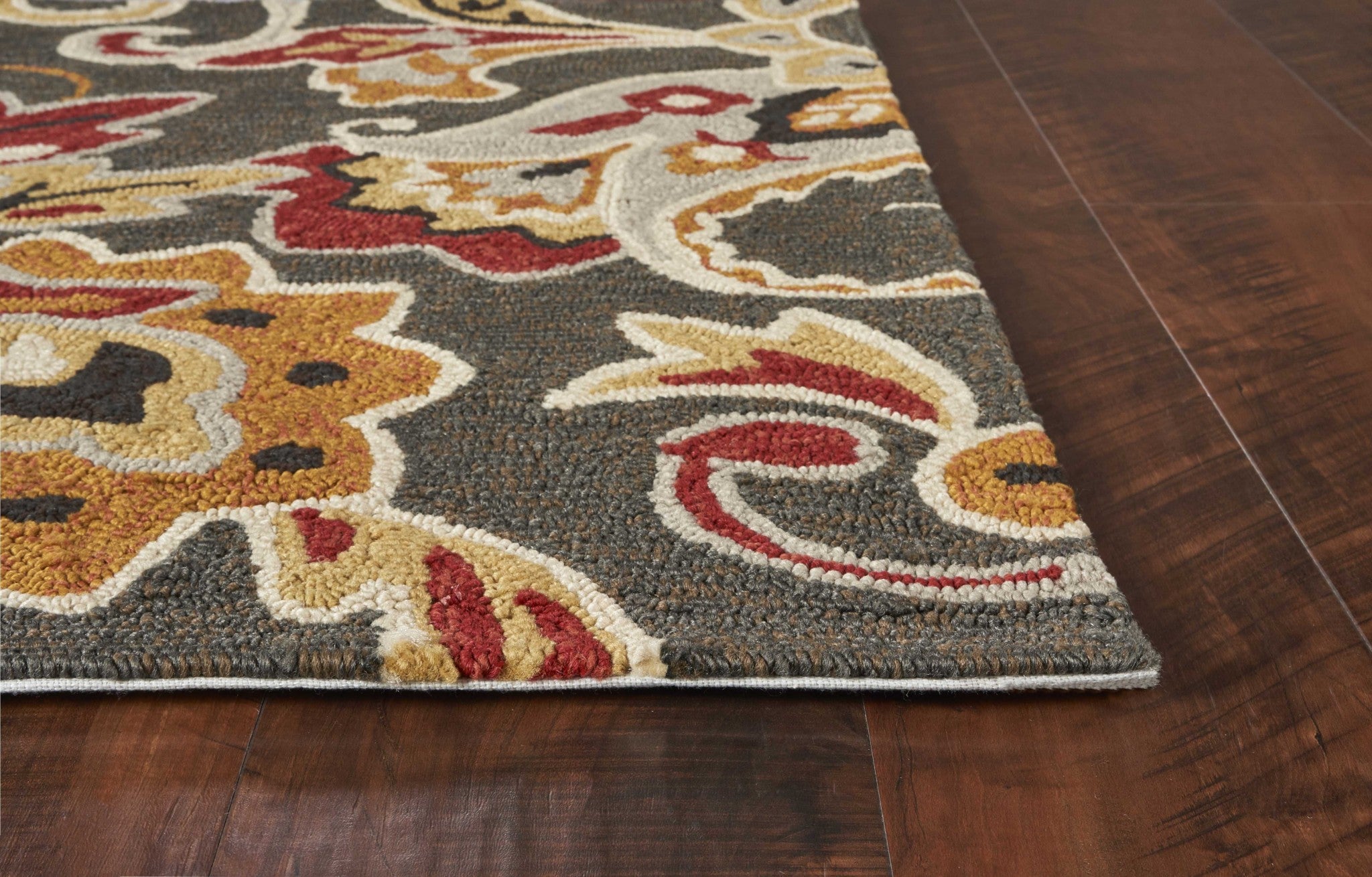 5' x 7' 6" UV treated Polypropylene Taupe Area Rug