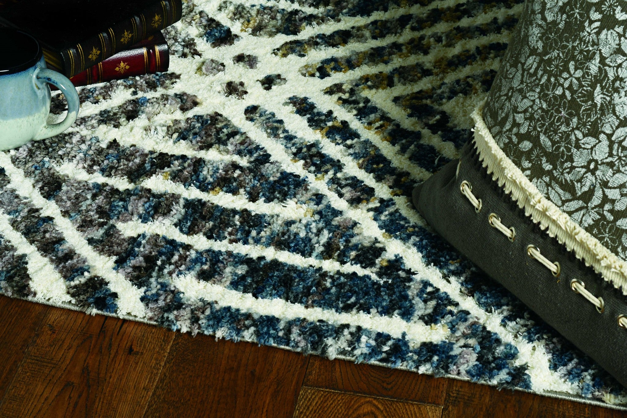 7' Octagon Polypropylene Green or  Taupe Area Rug