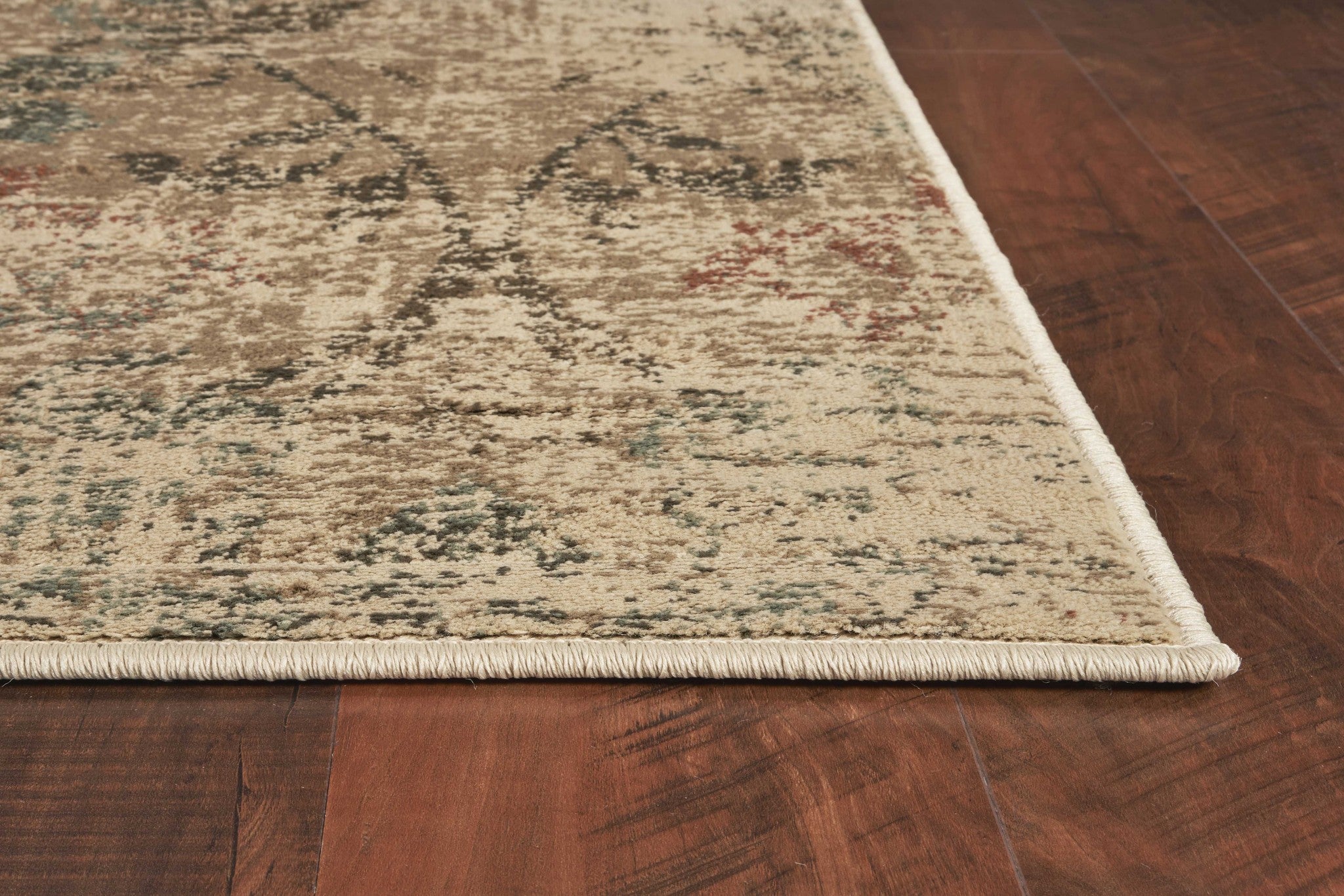 7' x 10'  Polypropylene Champagne Area Rug