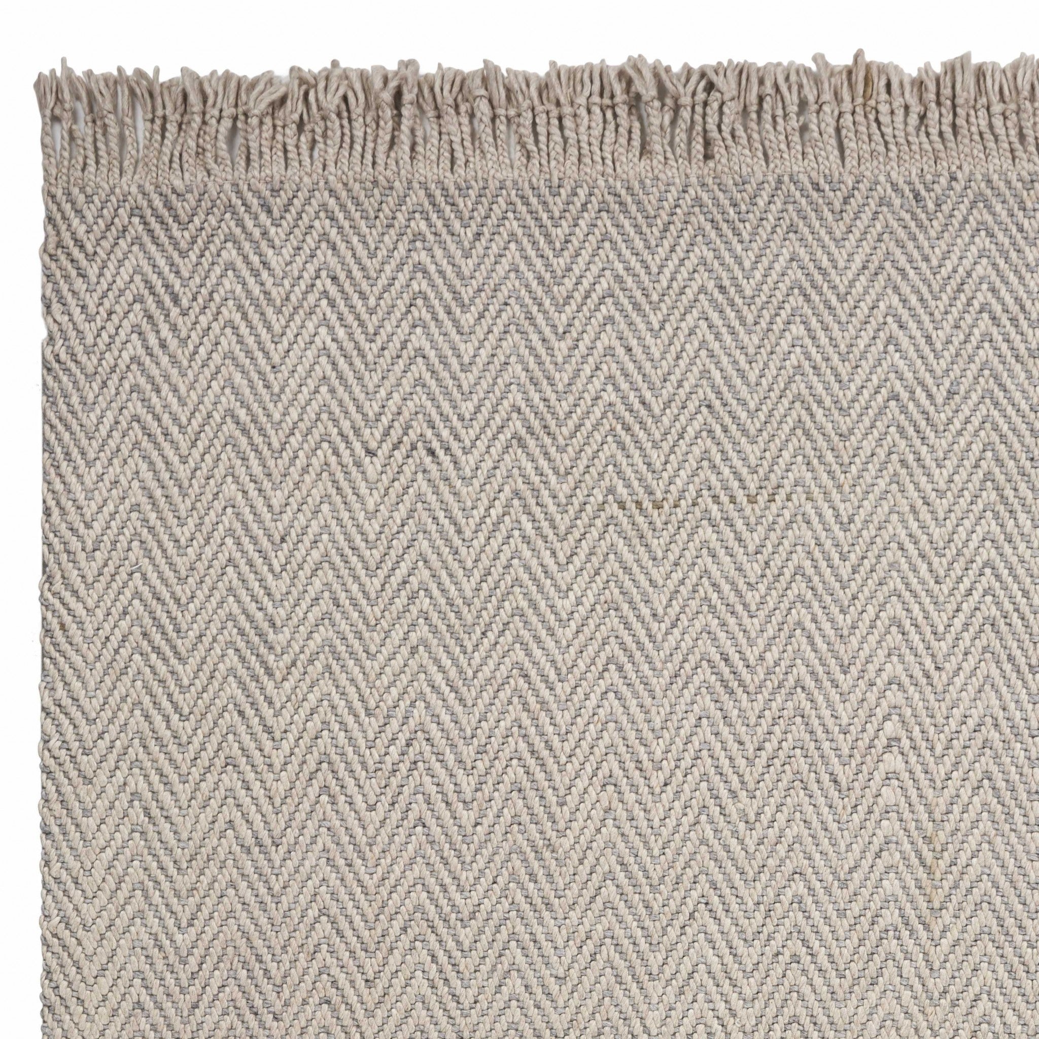 5 x 8  Wool Oatmeal Area Rug