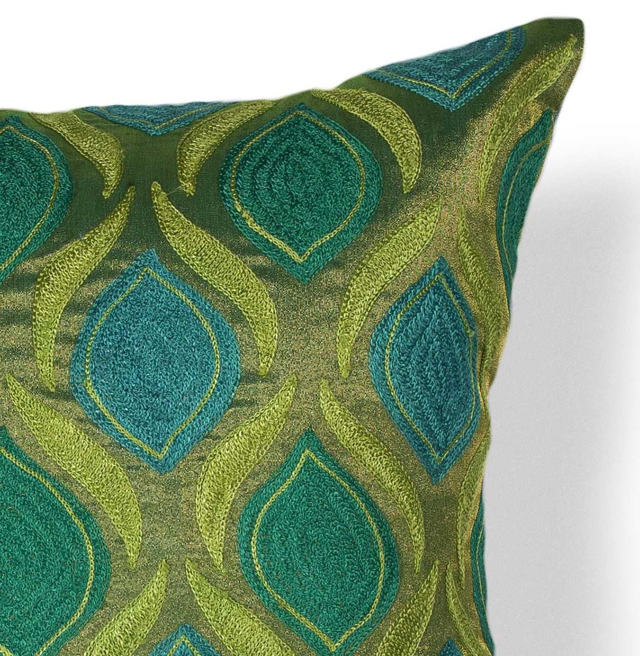 18" x 18" Polyester Teal or  Green Pillow