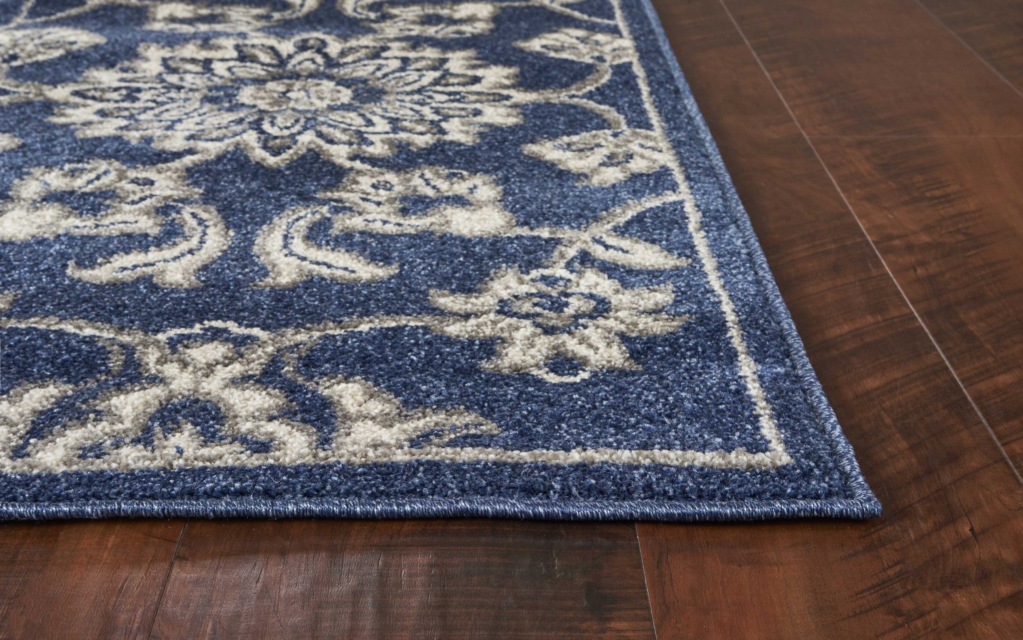 3' x 5' UV treated Polypropylene Denim Area Rug