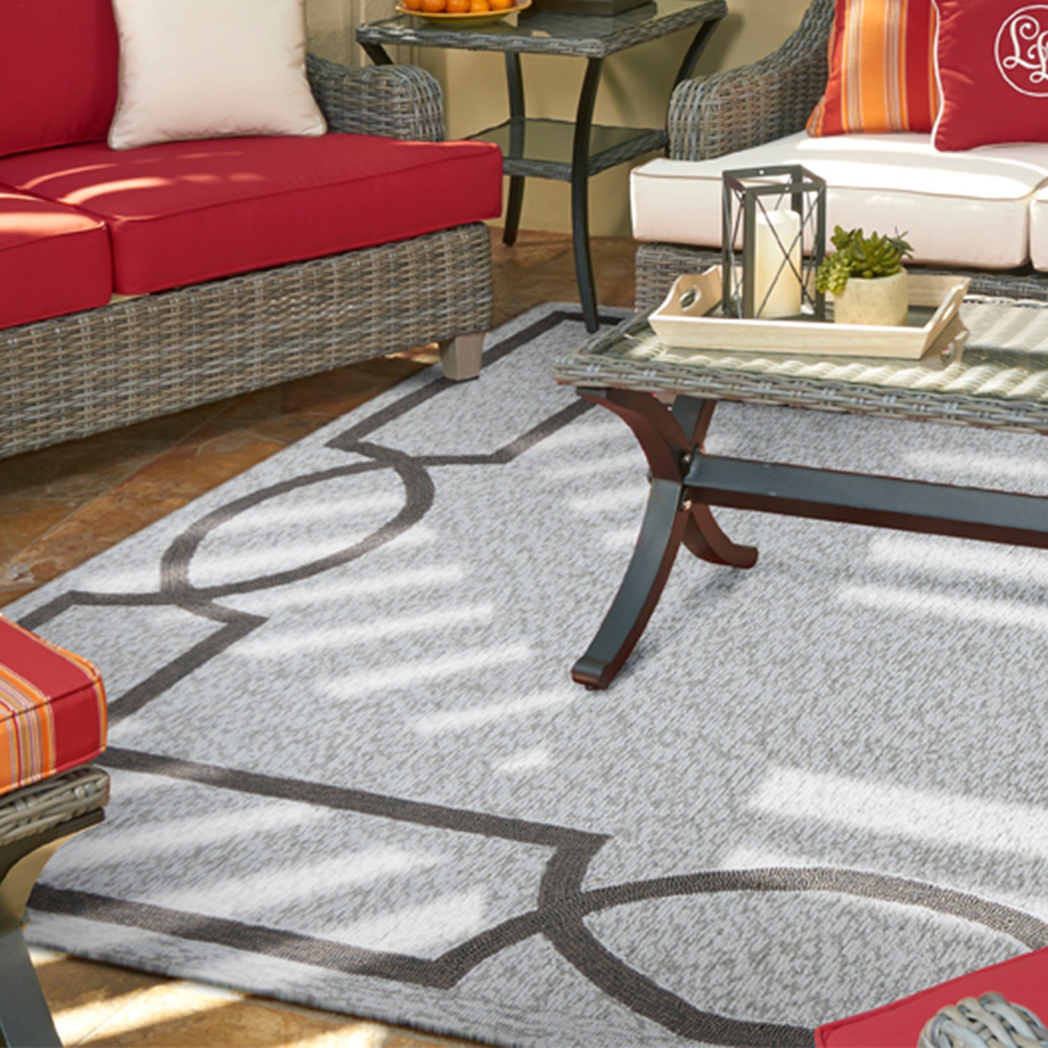 7' Square   UV treated Polypropylene Oatmeal Area Rug