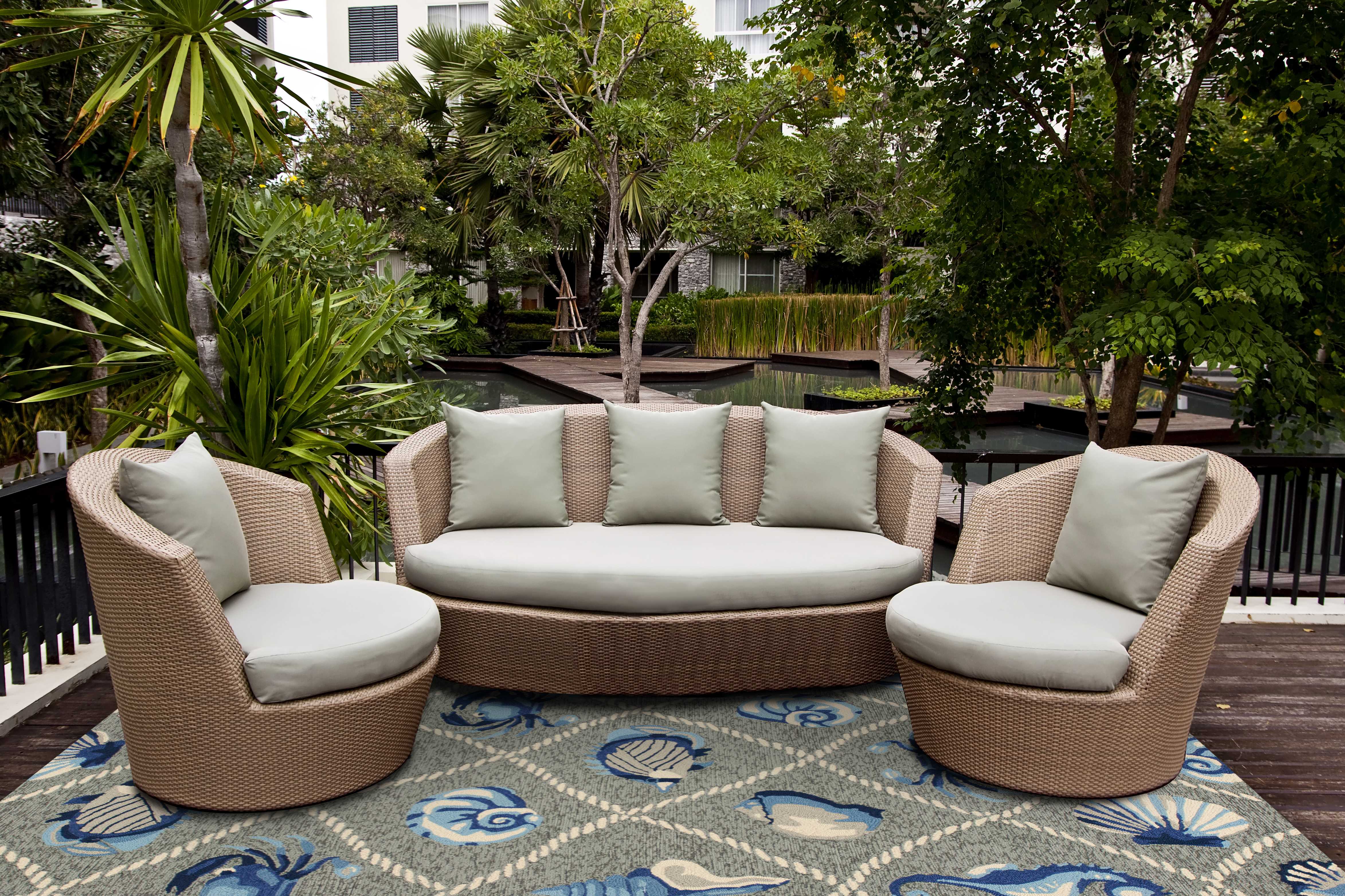 7' Round UV treated Polypropylene Grey Area Rug