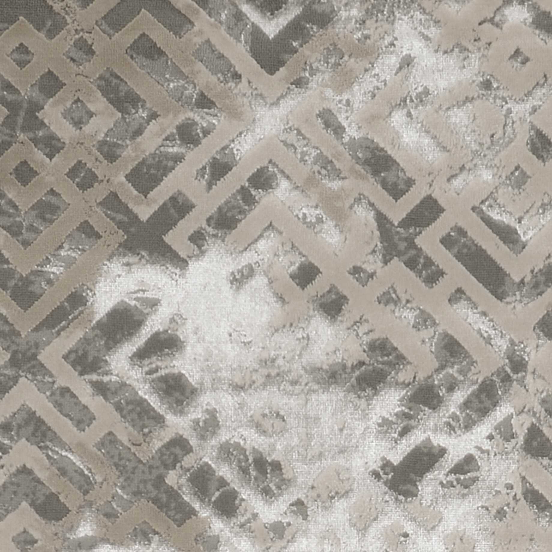 6' x 9'  Polyester Sand Silver Area Rug