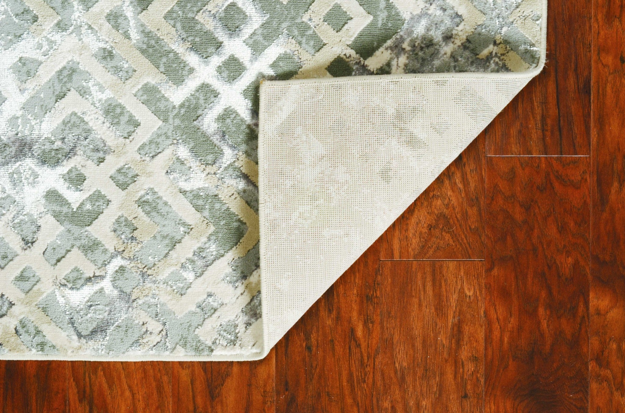 6' x 9'  Polyester Sand Silver Area Rug