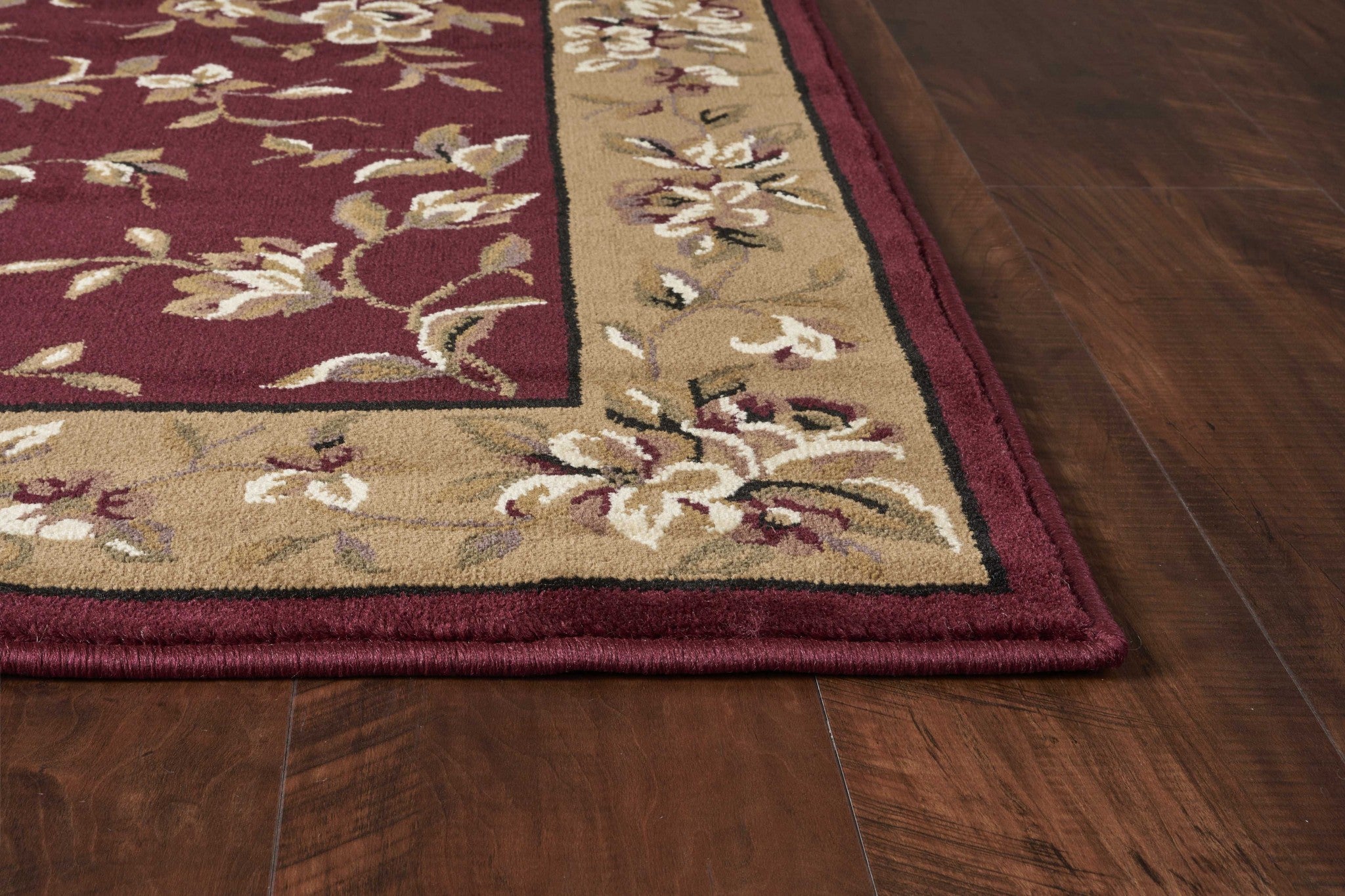 7' x 10'  Polypropylene Red or  Beige Area Rug