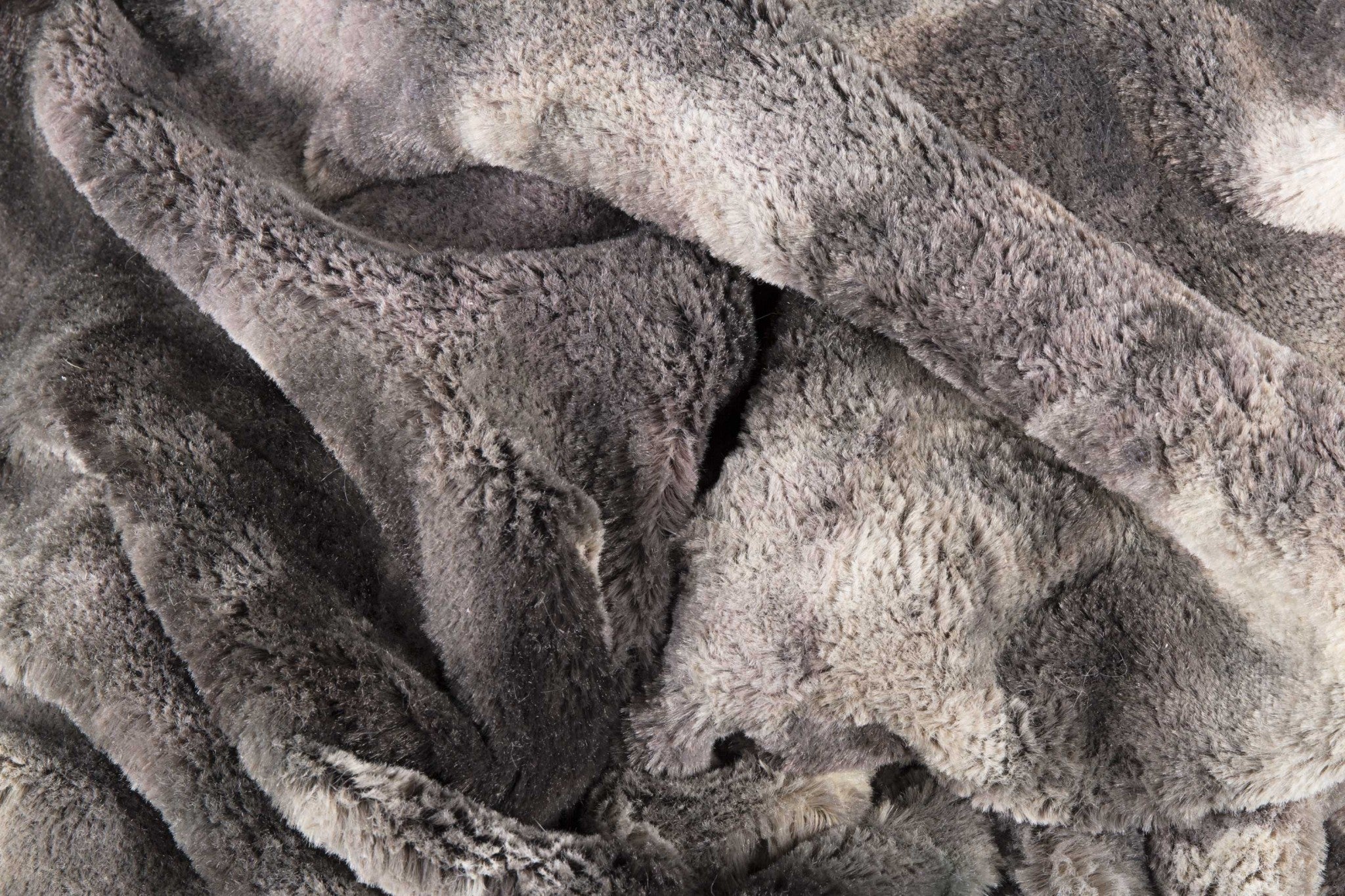 50" x 60" Naples Grey/Off White Fur - Throw