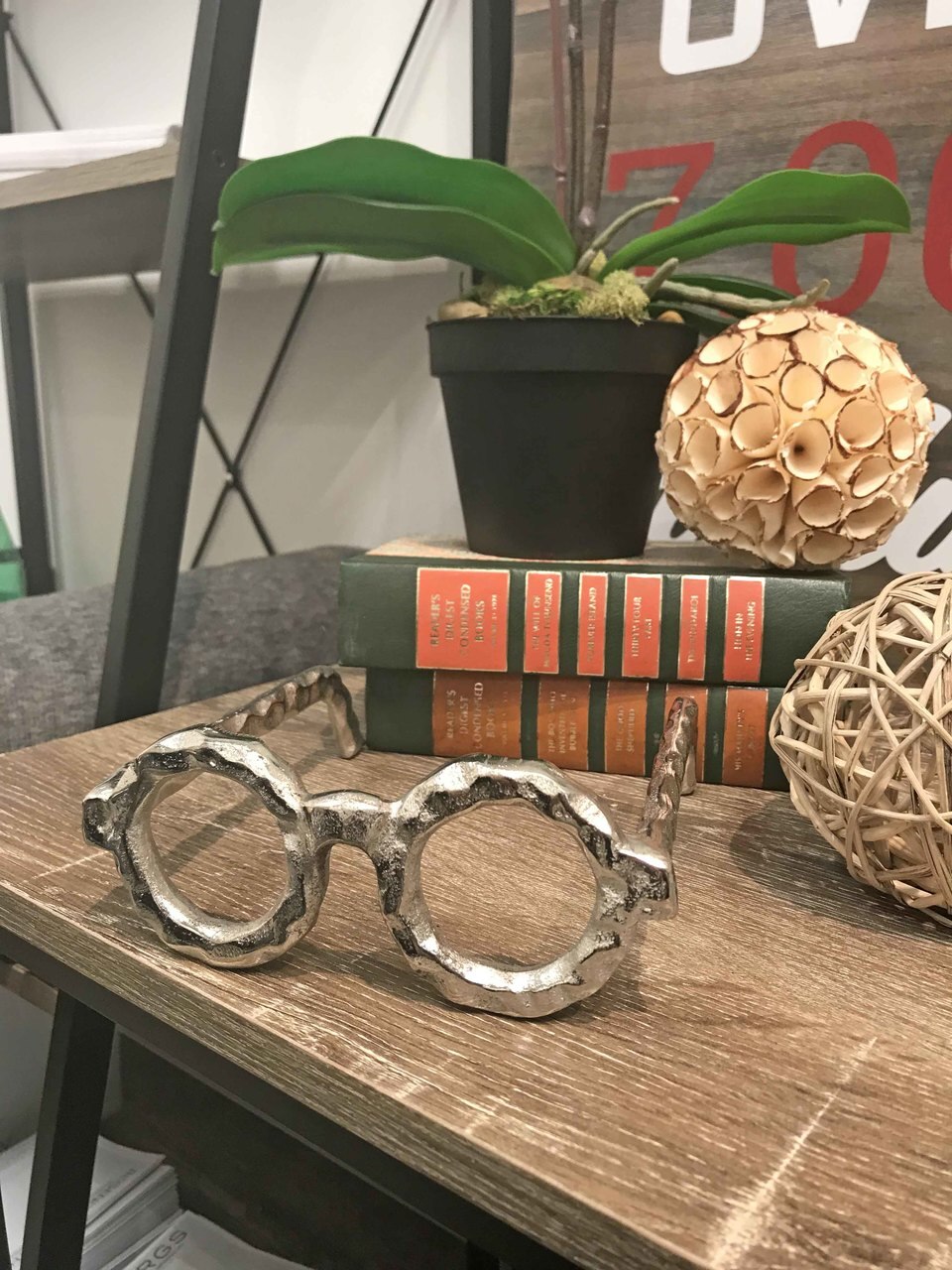 6.5" x 6" x 2" Silver Round Glasses